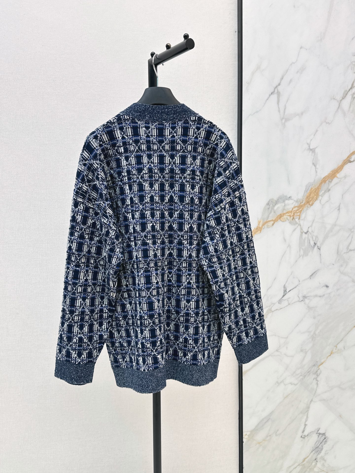 CD New Plaid V-neck Cardigan