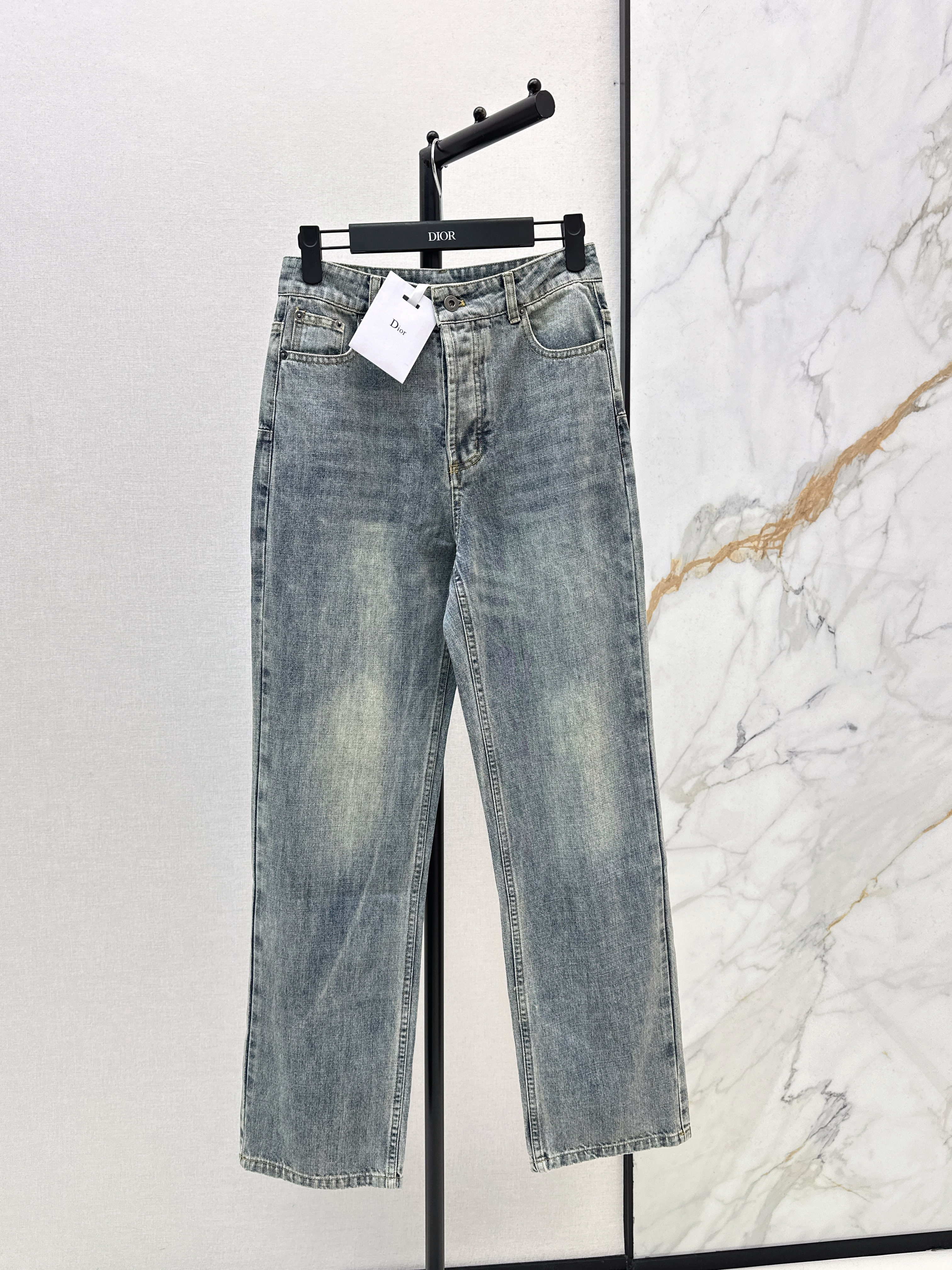 CD New straight jeans
