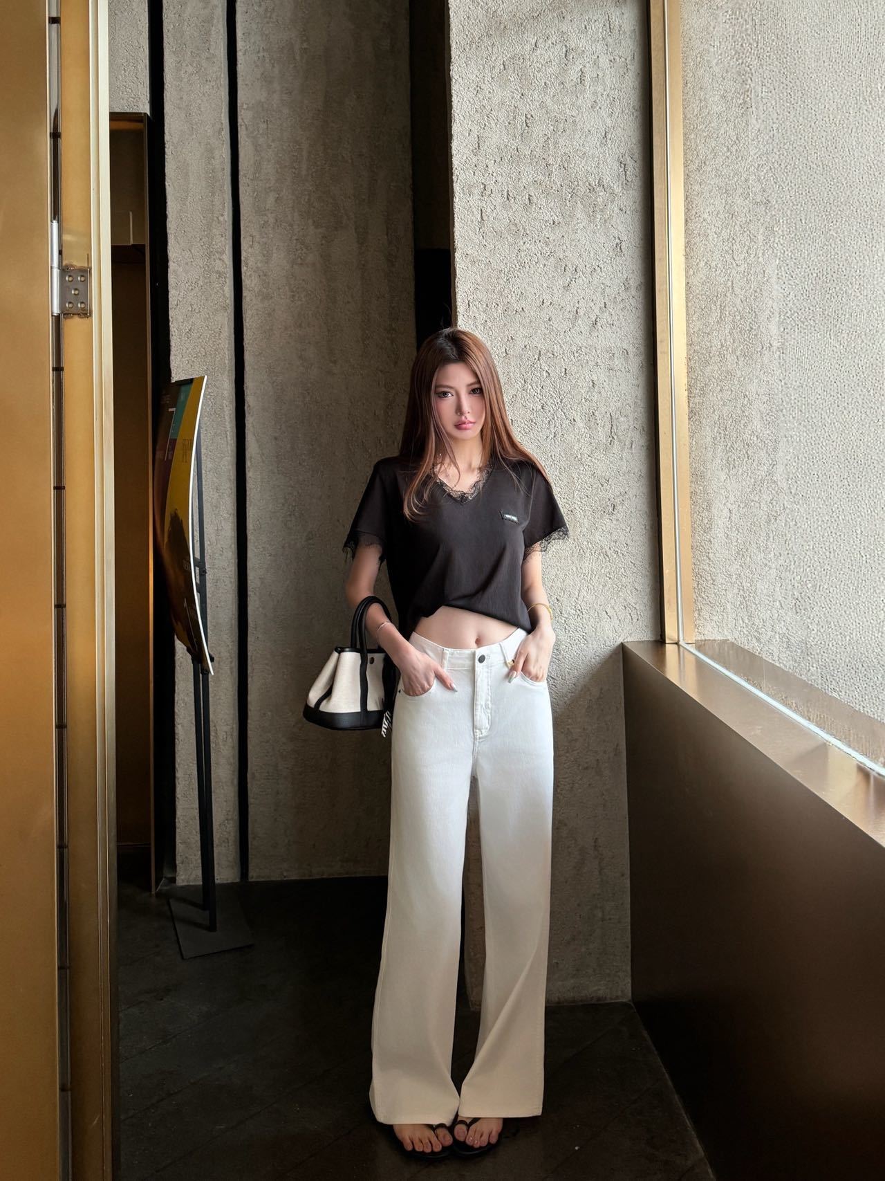 Chan New high-waist wide-leg jeans