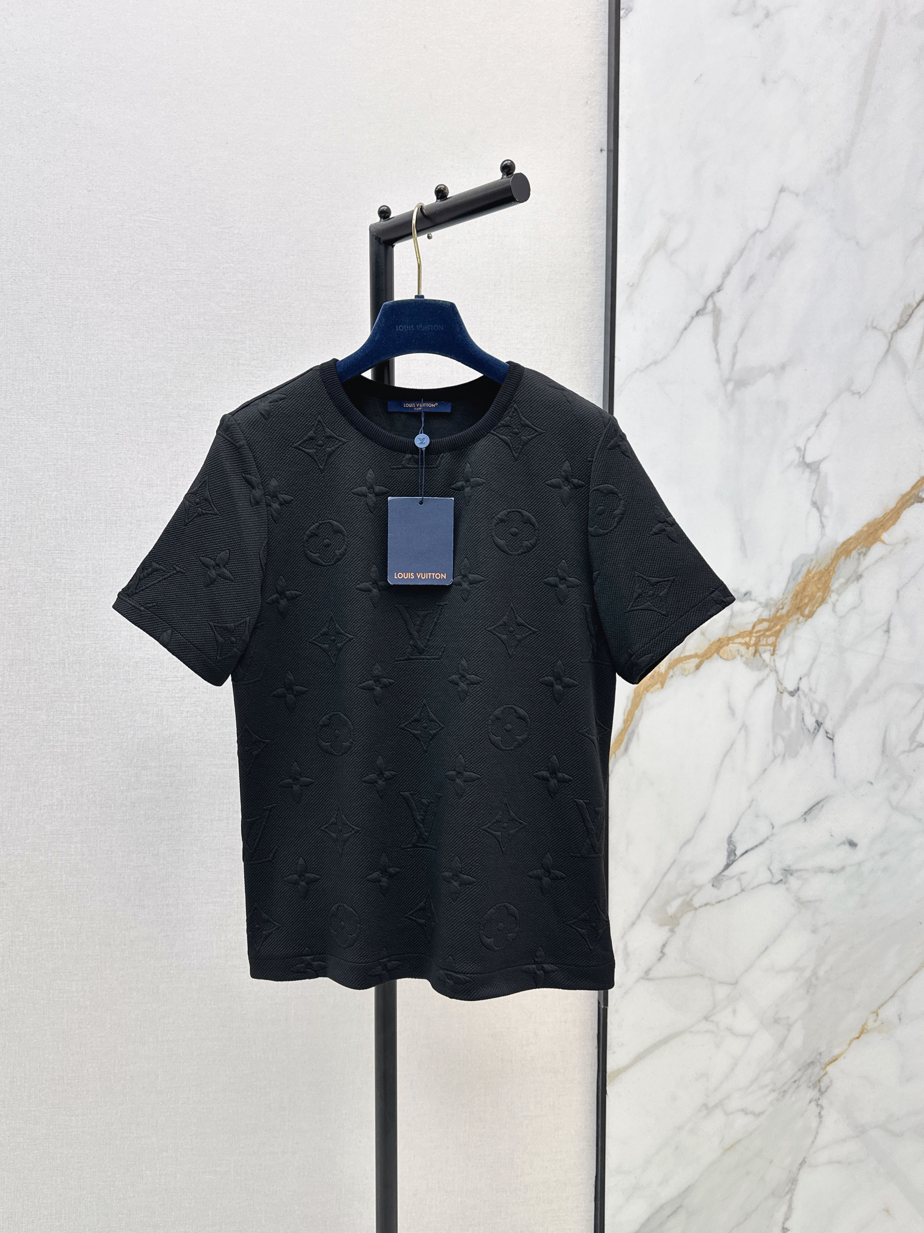 Louis New embossed t-shirt