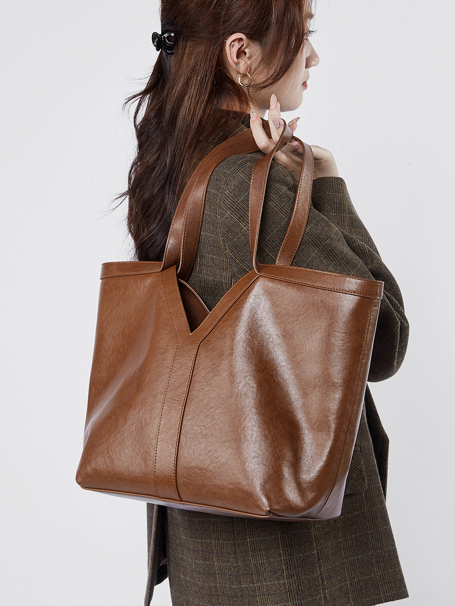 Large Capacity Leather Tote Bag for Women