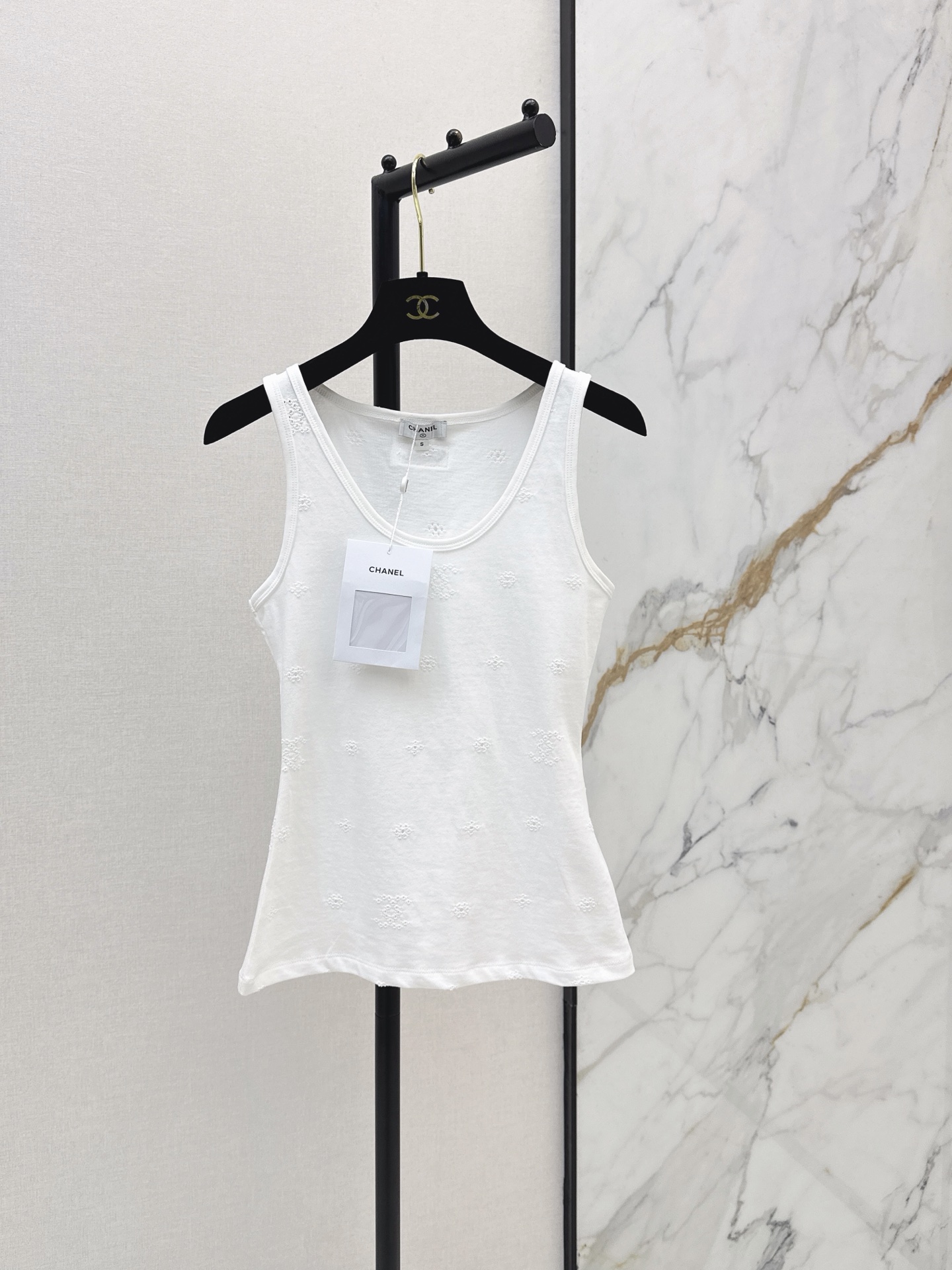 Chan' New Openwork embroidered sleeveless vest