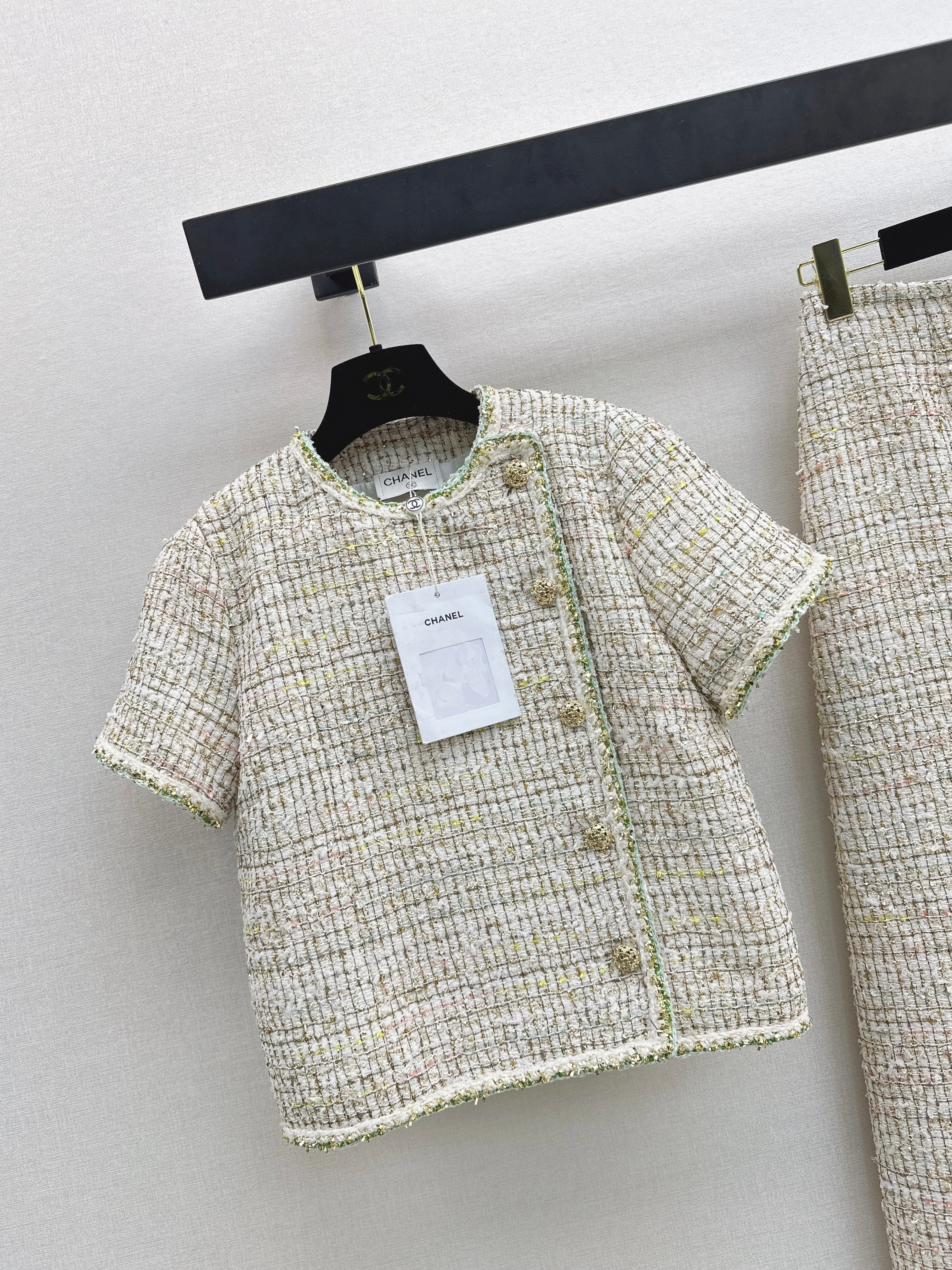 Chan NEW woven tweed short sleeve jacket