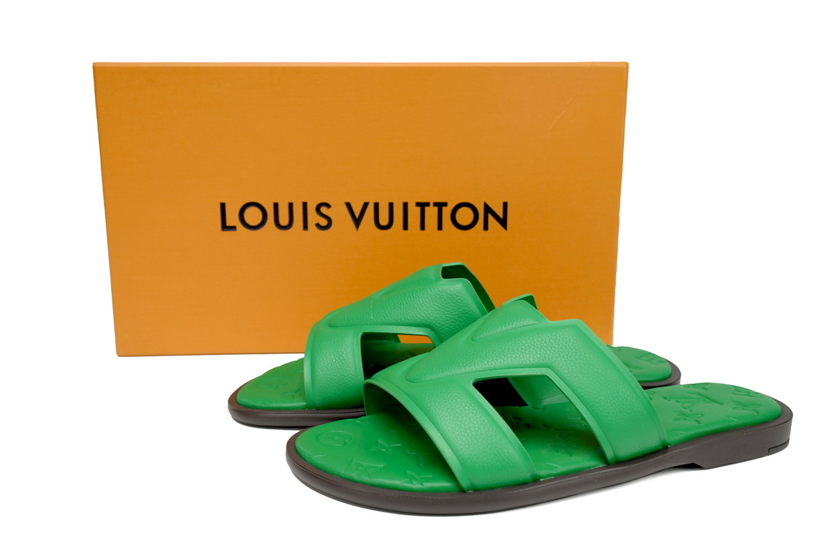 Pkkicks God Batch LOUIS VUITTON Oasis Green Glossy Surface