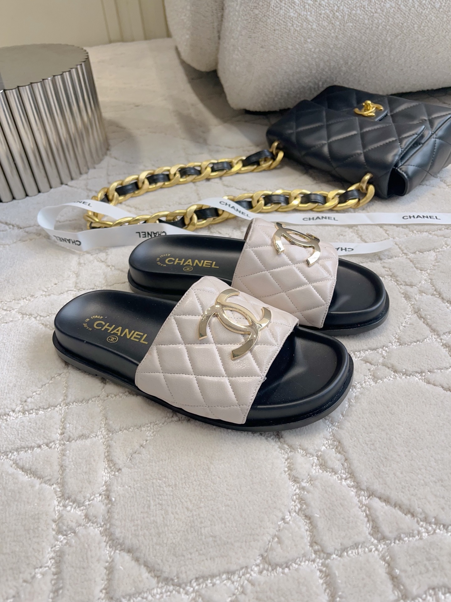Chan New Quilted Large Logo Platform Slippers