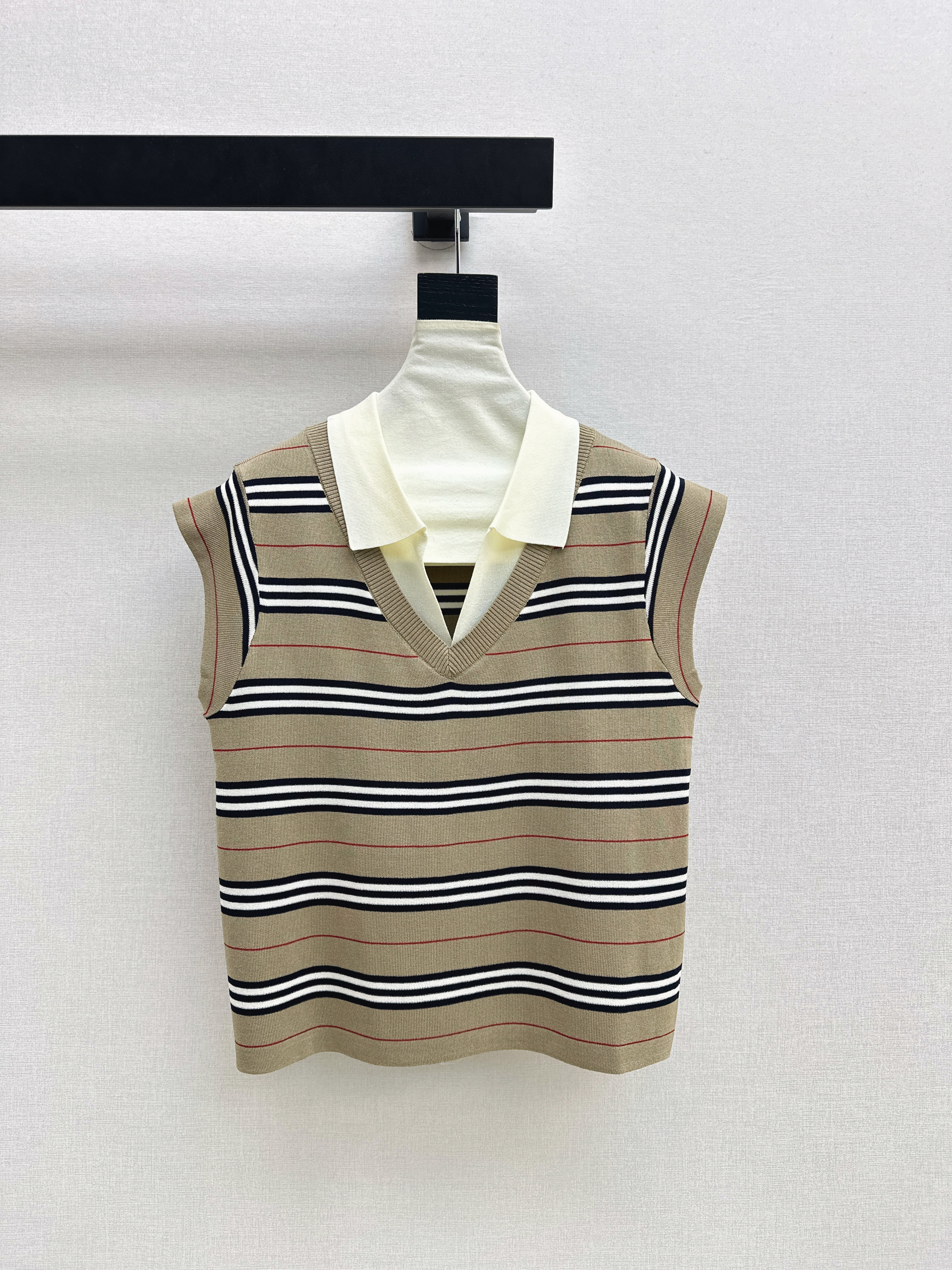 Bur New Striped knitwear