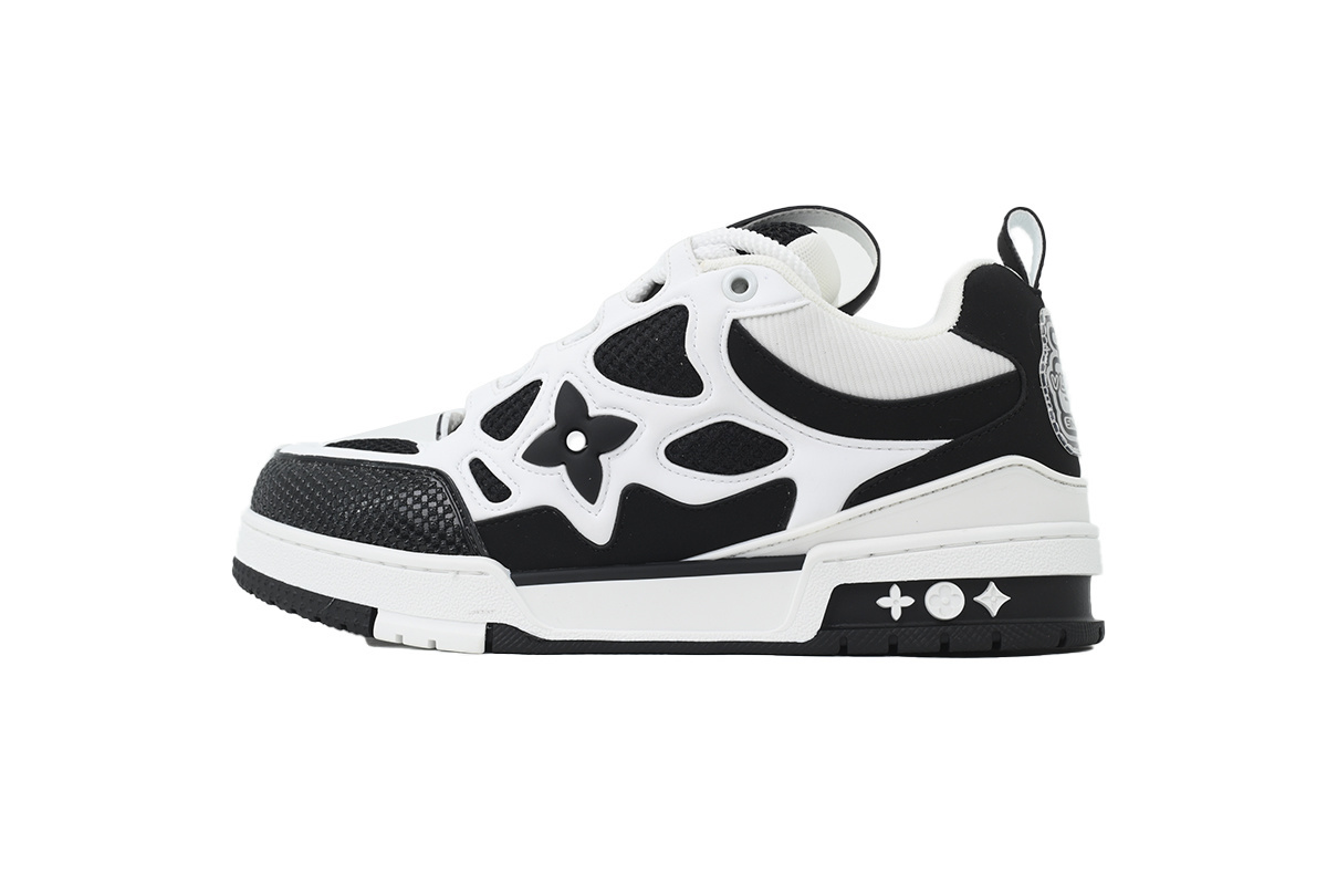 Pkkicks God Batch LOUIS VUITTON Black And White