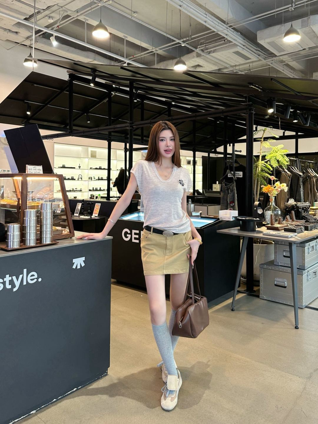 Chan New 3d flower t-shirt