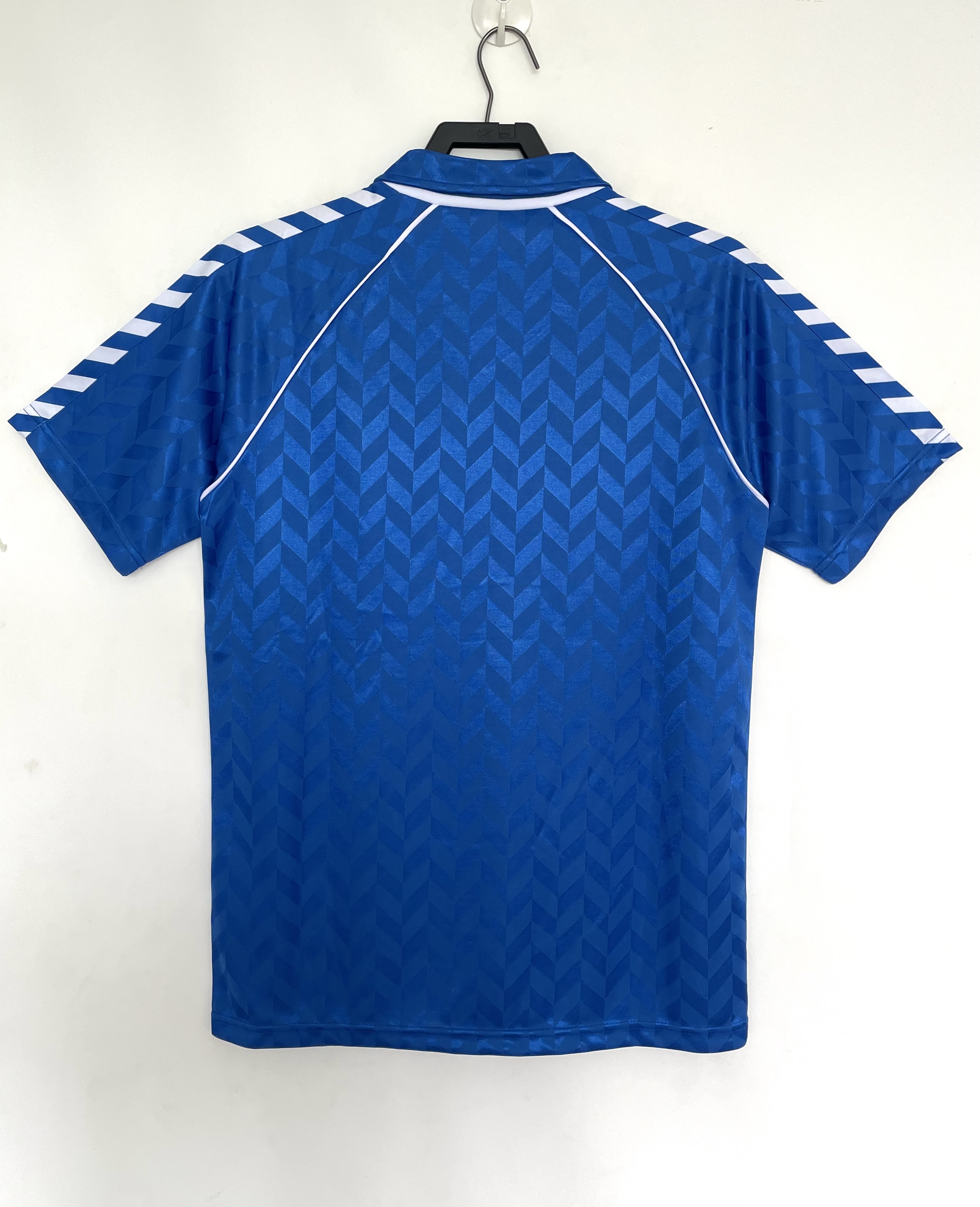 Real Madrid Away Retro Jersey 1986/87