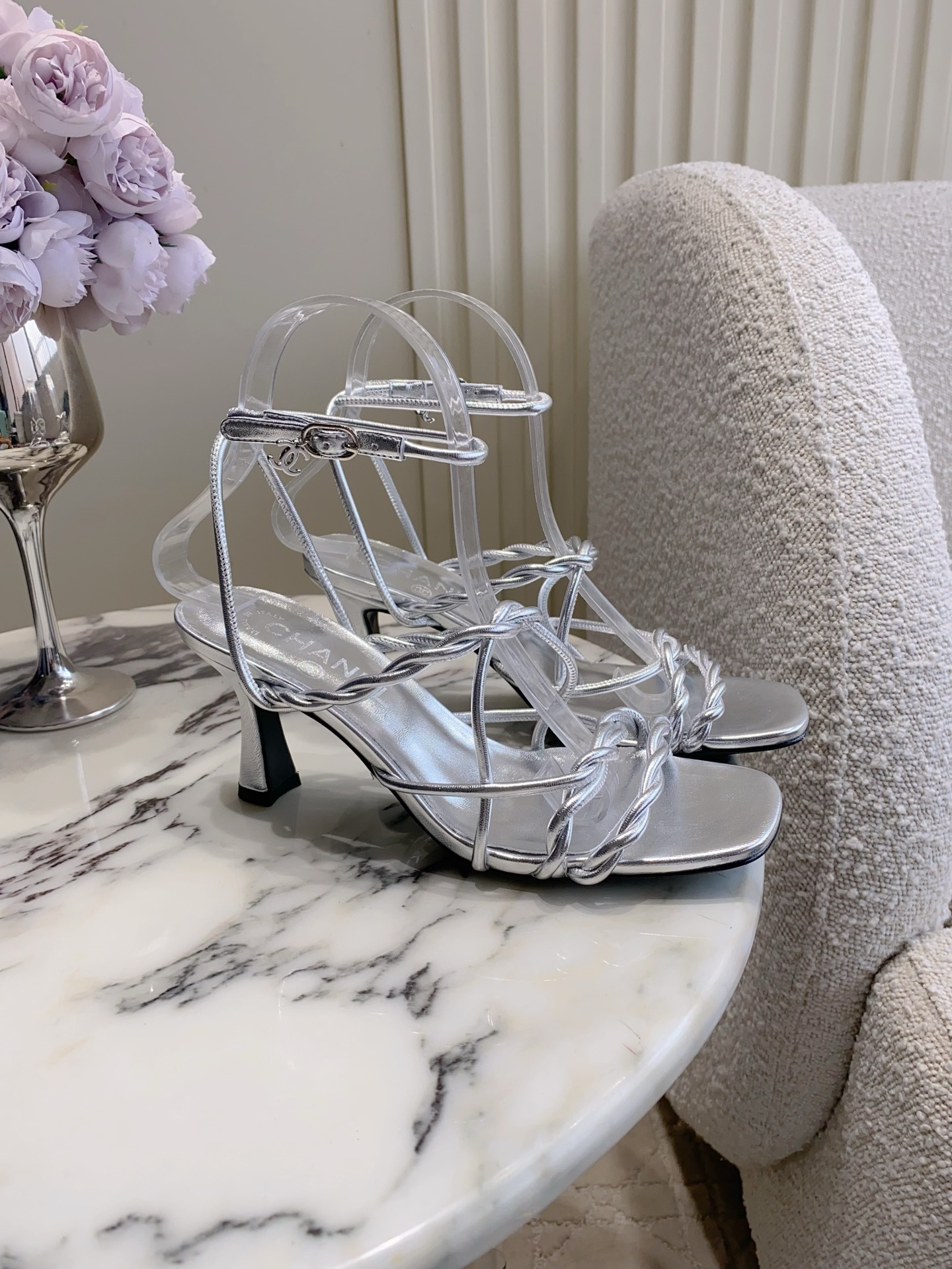 Chan New High-heeled sandals