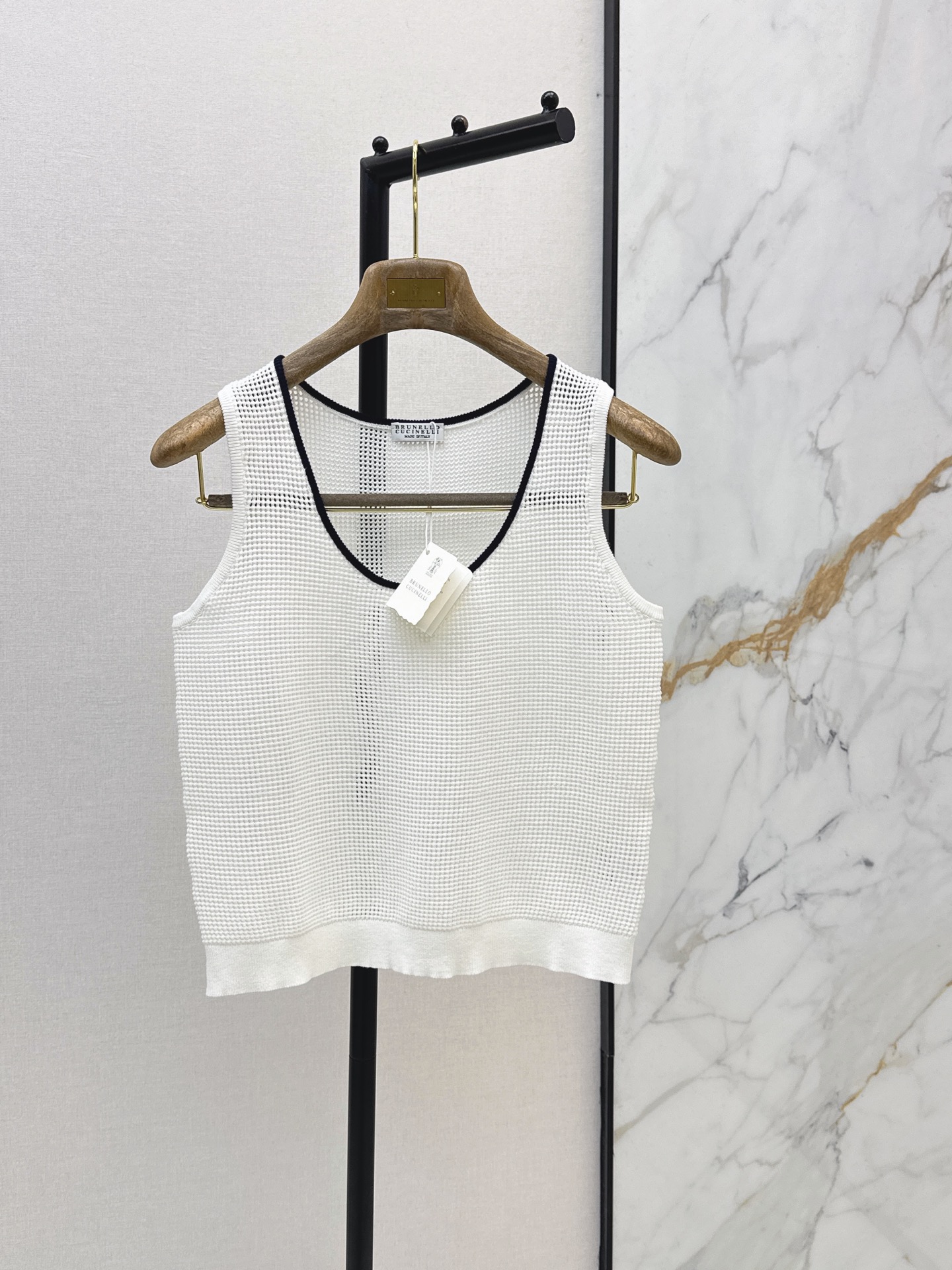 Brun New Hollow-knit Vest