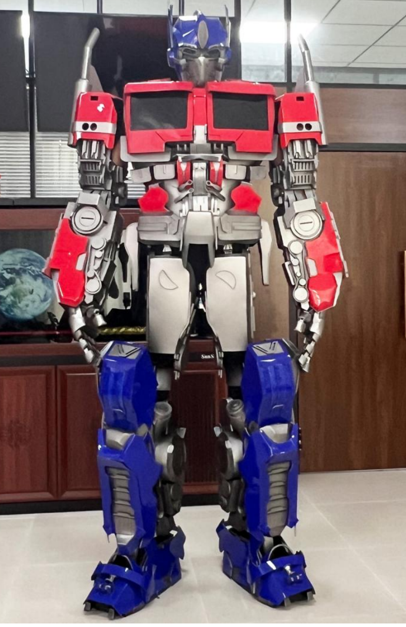 Optimus Prime Wearable Mecha Suit  >