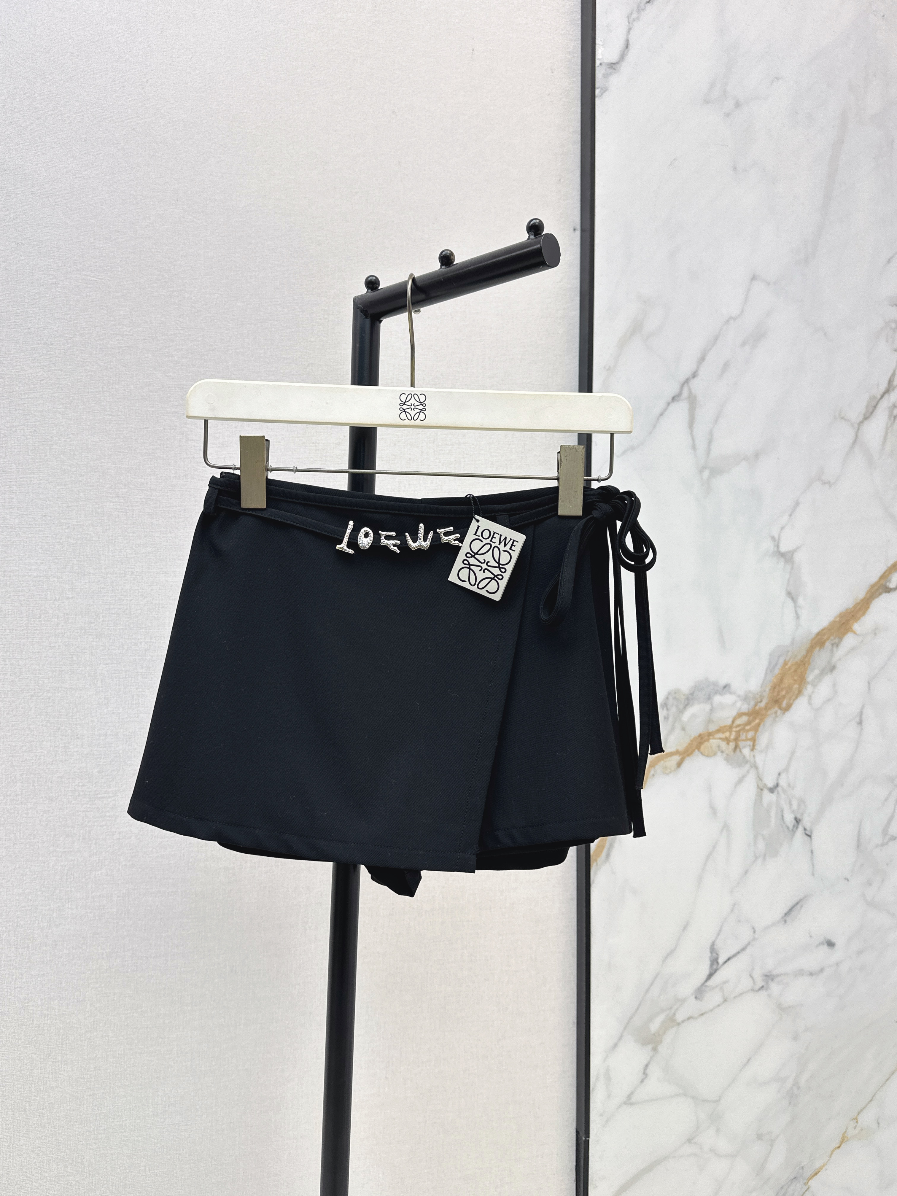 Loe New ultra-short shorts-skirt