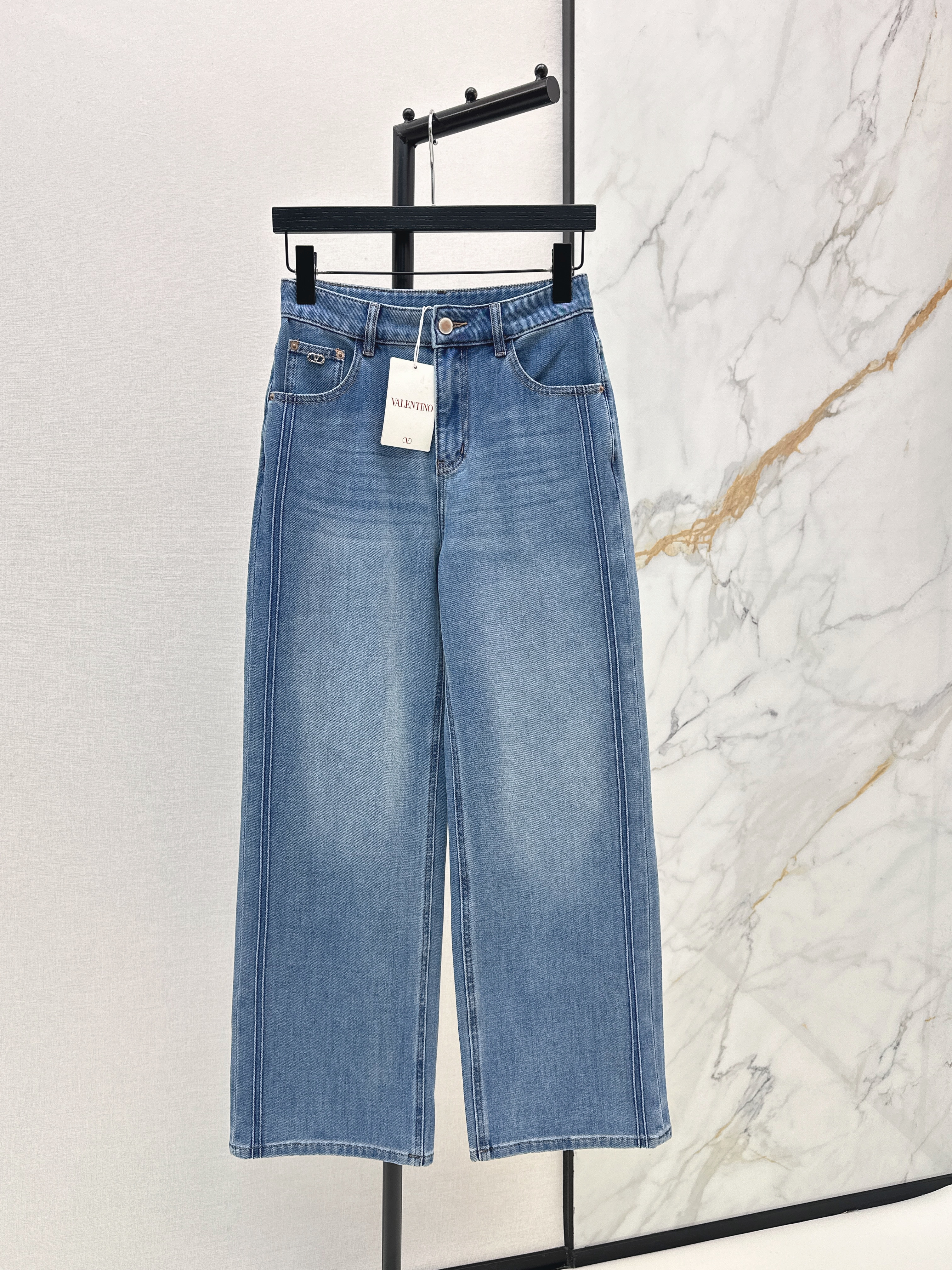 Val New wide-leg jeans