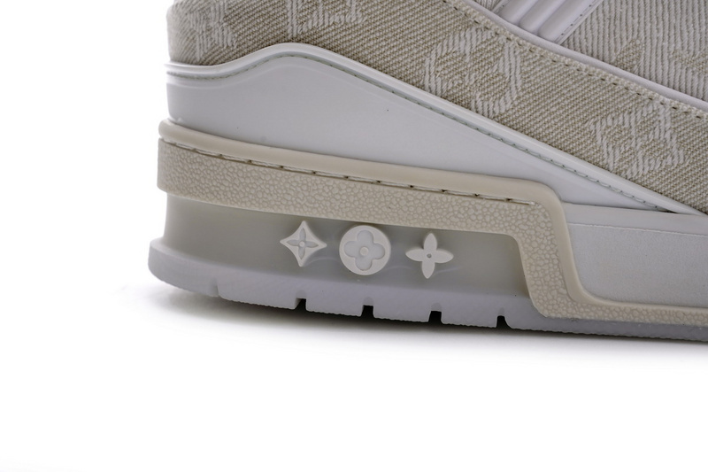 Pkkicks God Batch LOUIS VUITTON Trainer White Denim MS0241