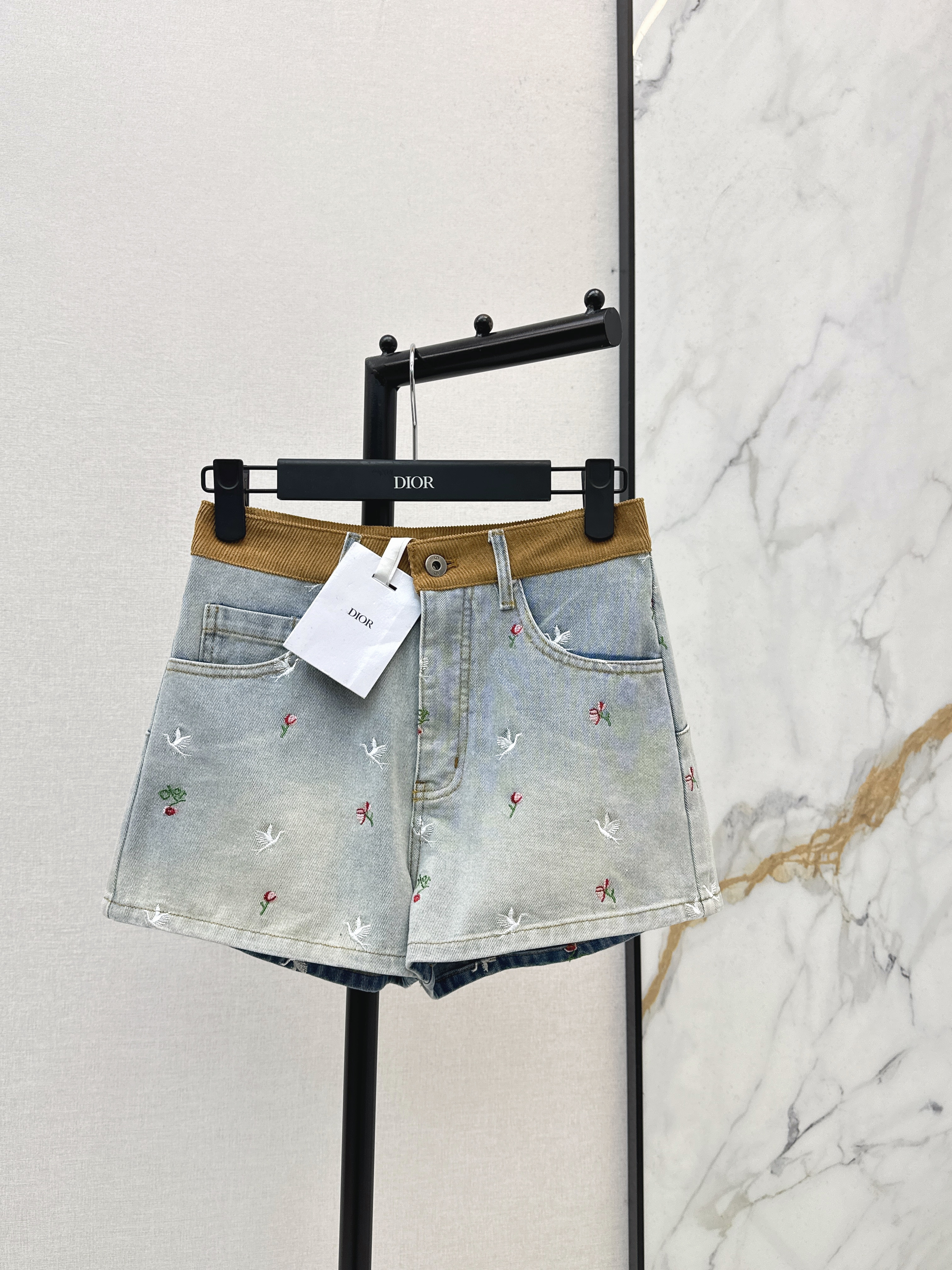 CD New denim short
