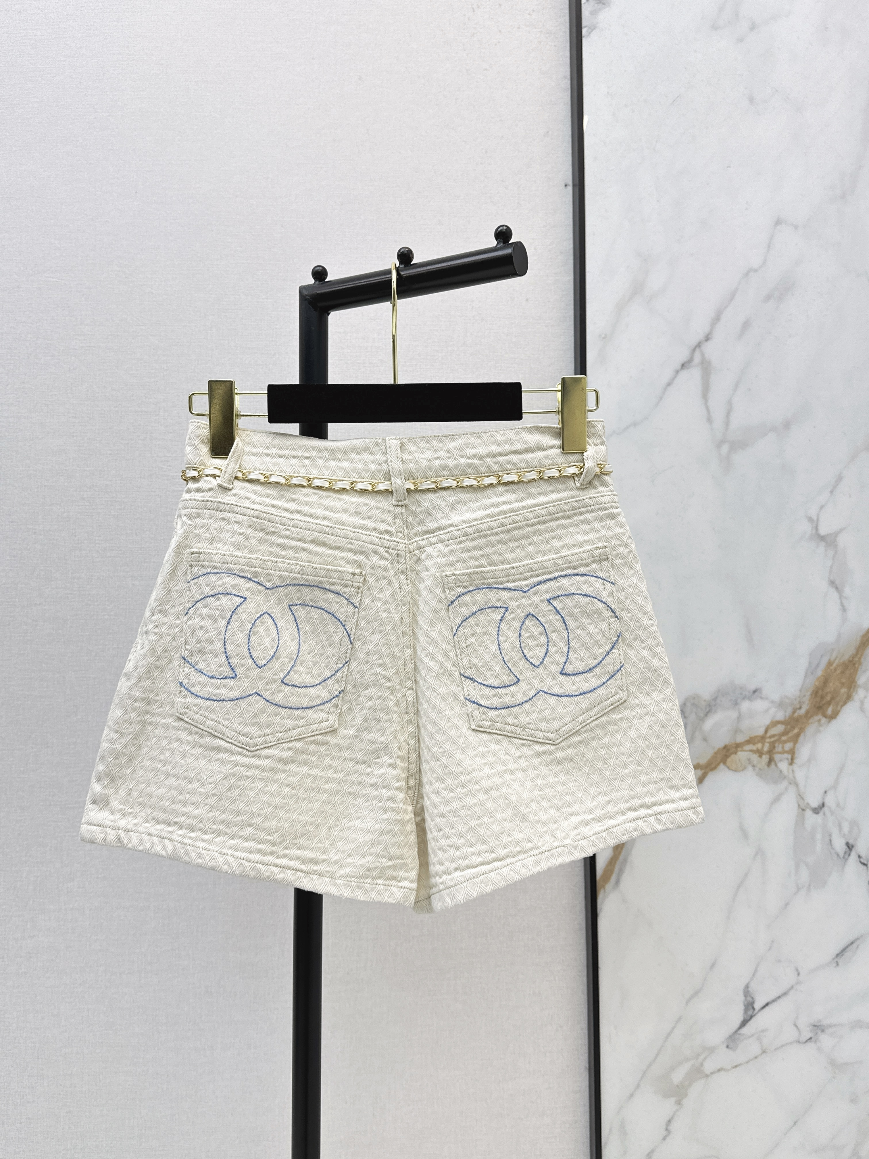 Chan New waist chain short