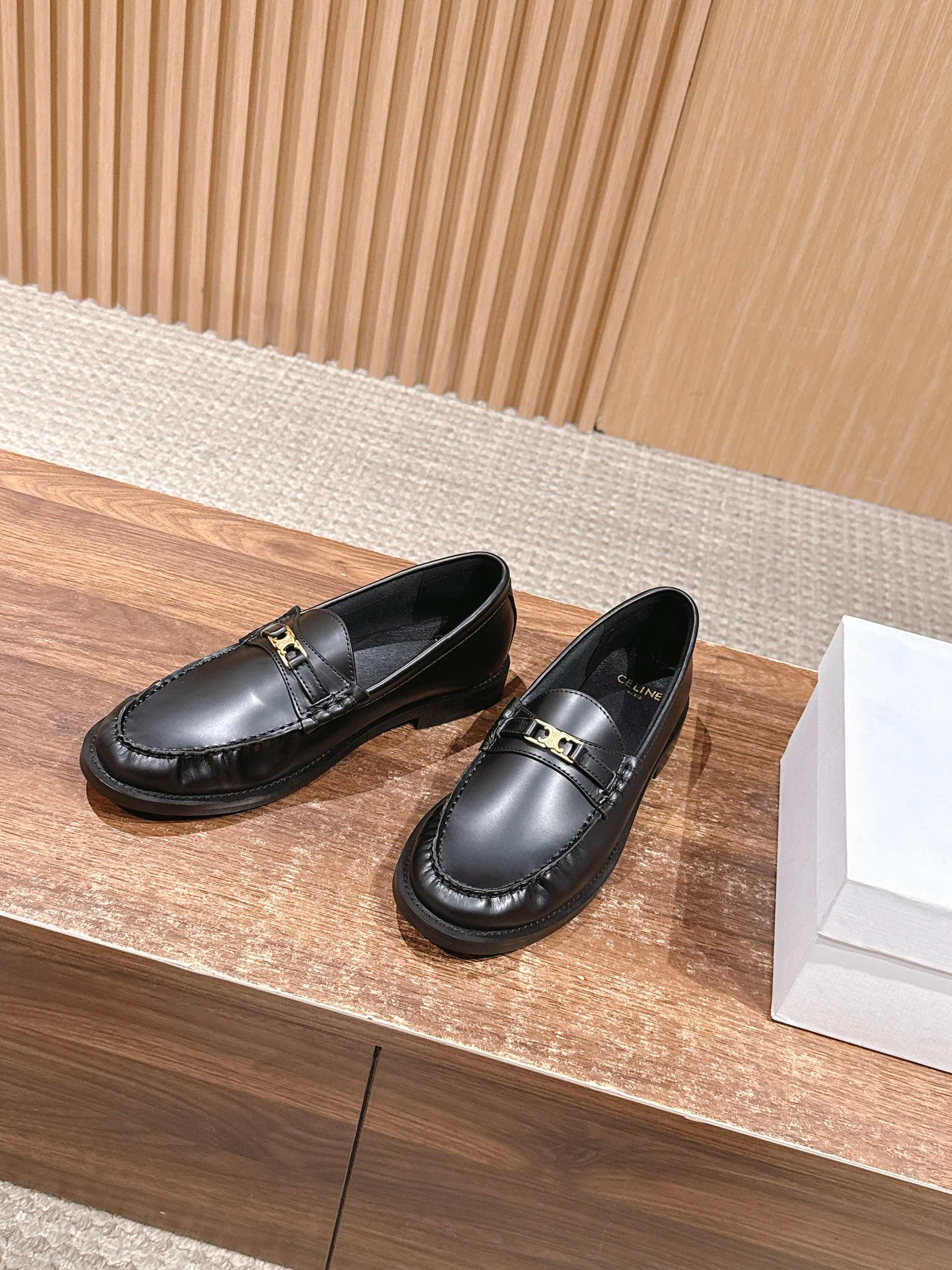 Celi New Mary Jane loafers