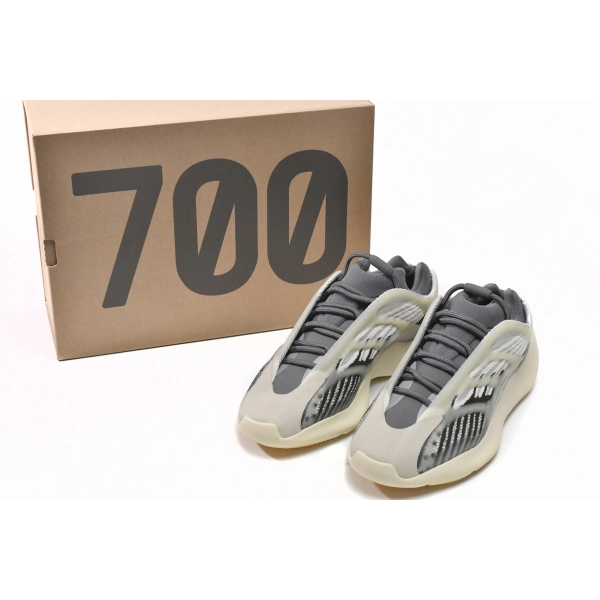 adidas Yeezy 700 V3 Fade Salt ID1674