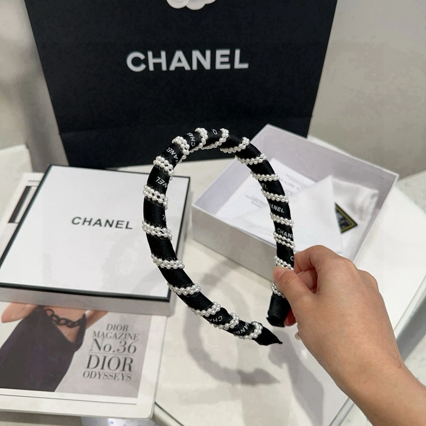 Chan New Pearl Headband