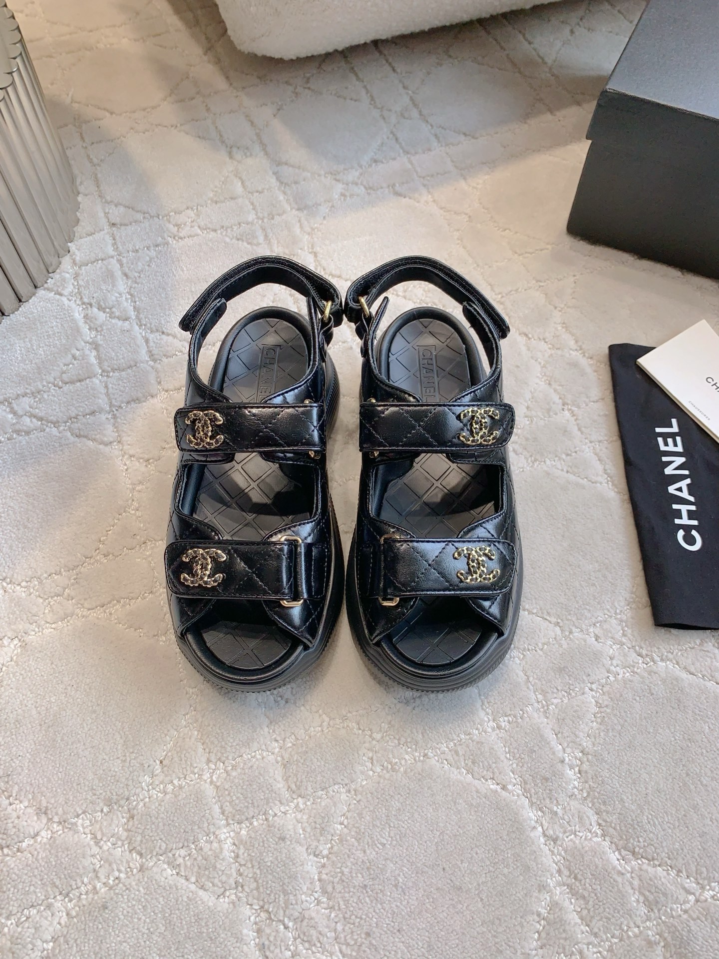 Chan New Velcro thick soled sandals