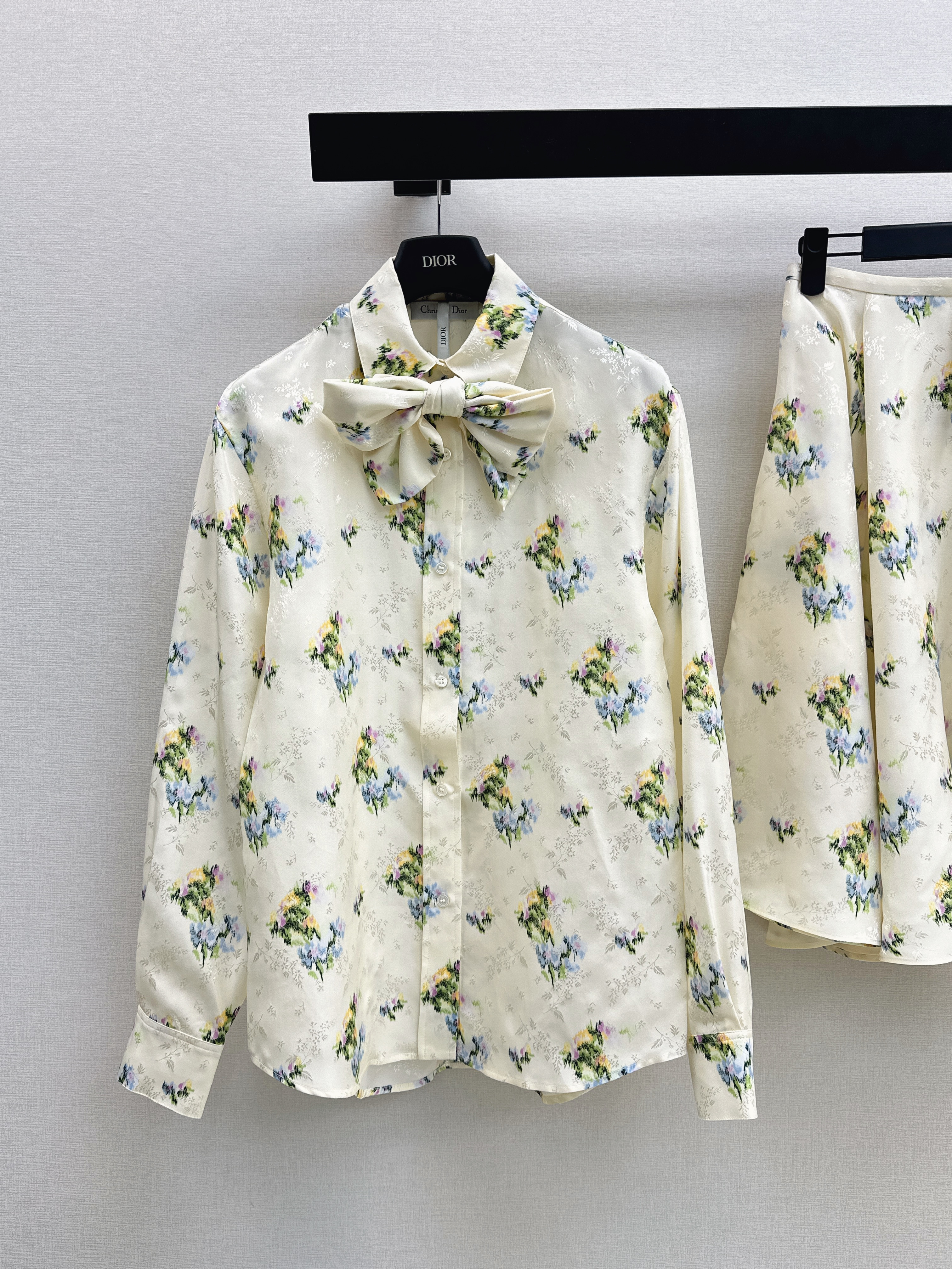 Guc New Jacquard silk floral shirt