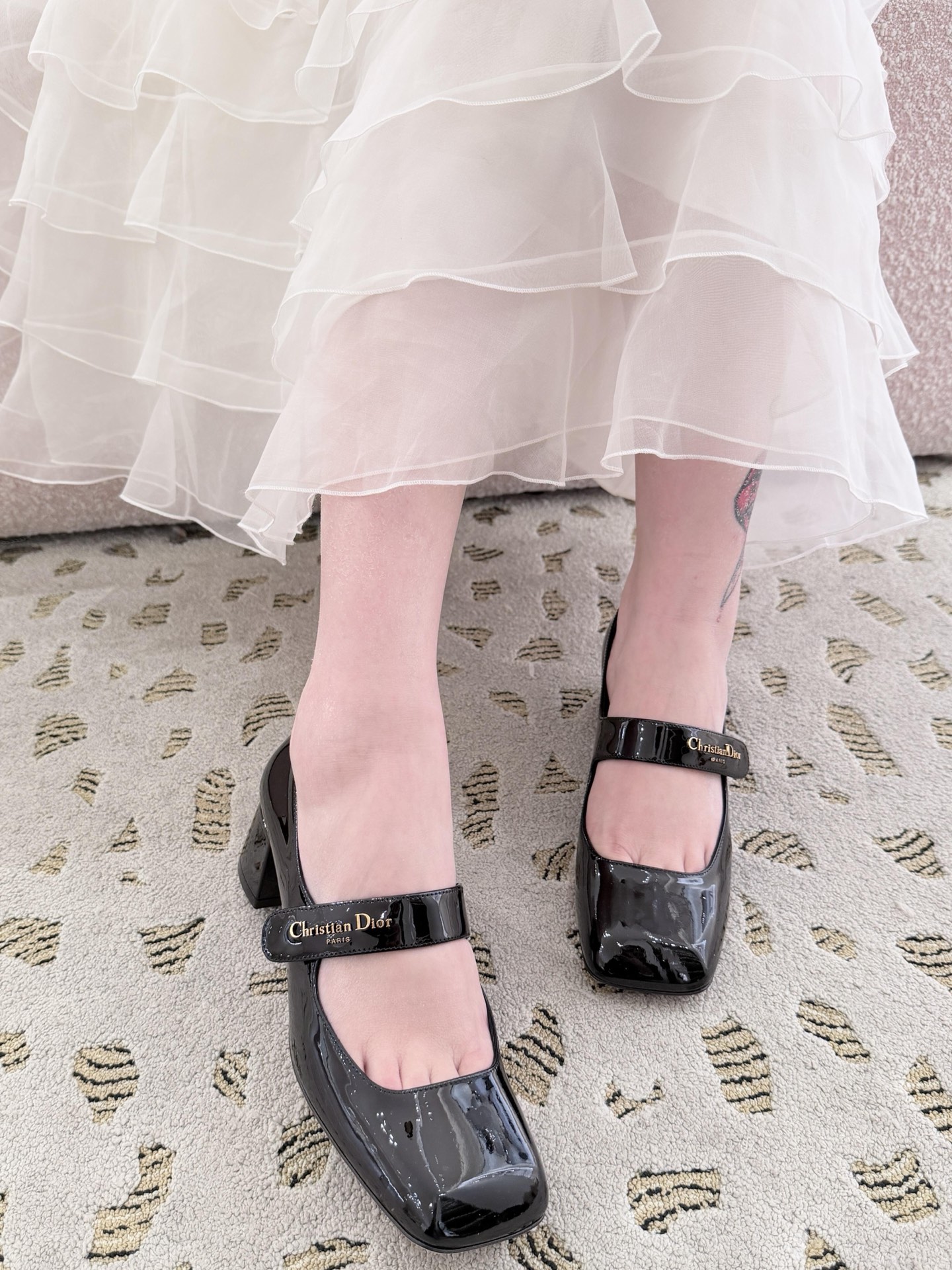 Chan New Patent leather Mary Jane shoes
