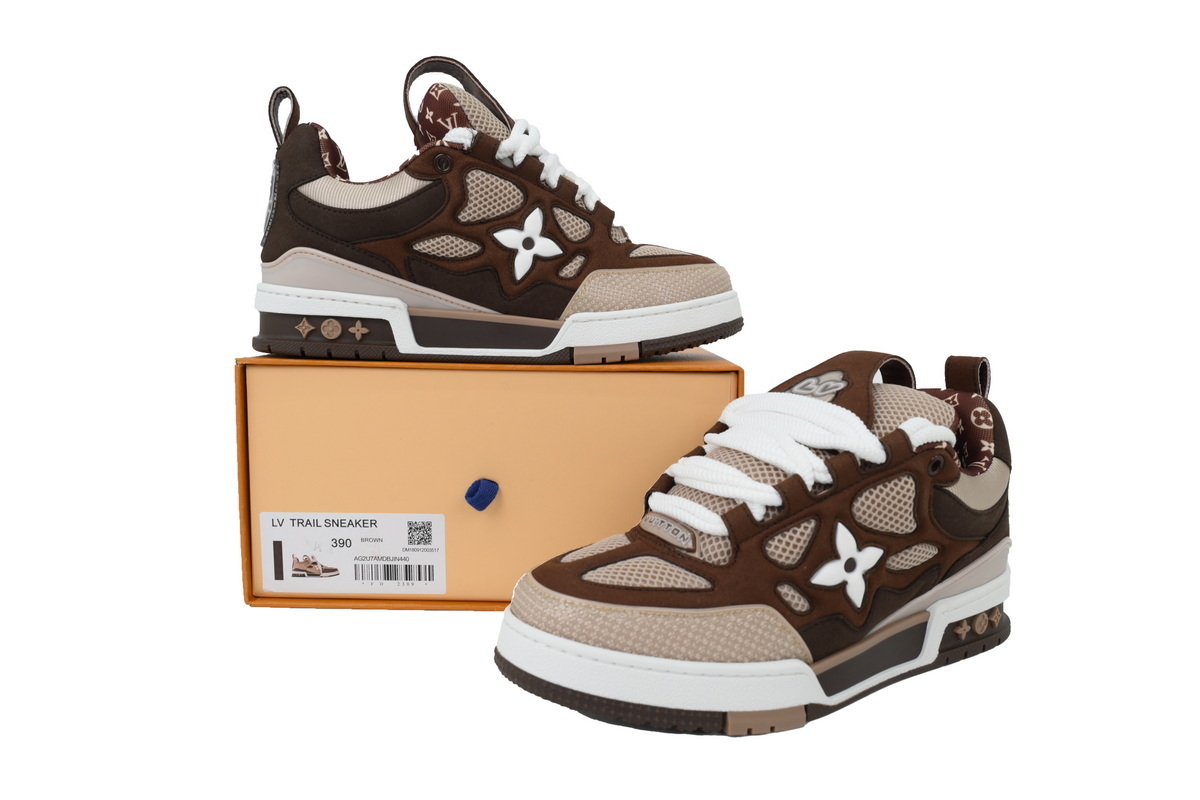 Pkkicks God Batch LOUIS VUITTON White Brown