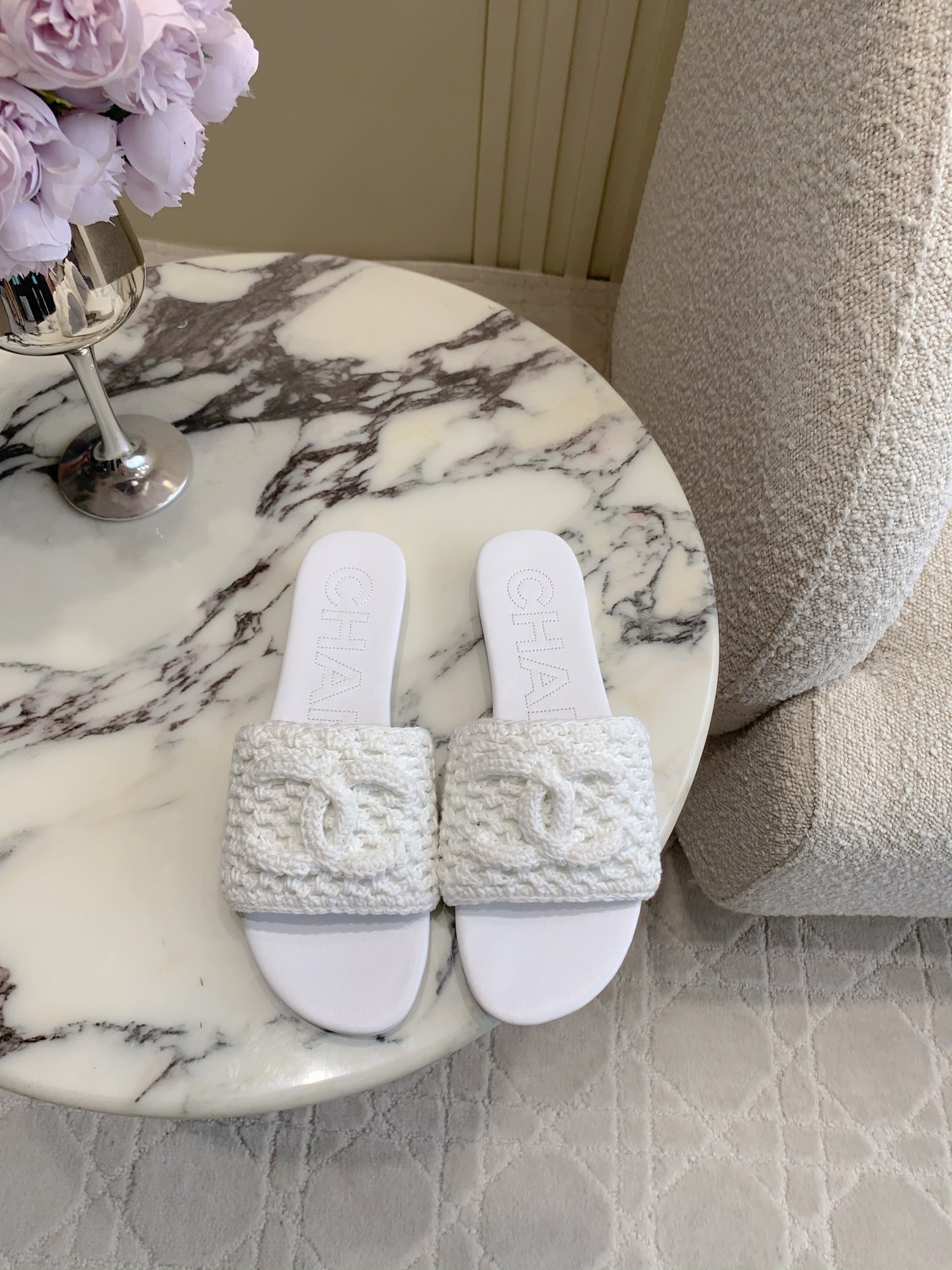 Chan New Flat slippers