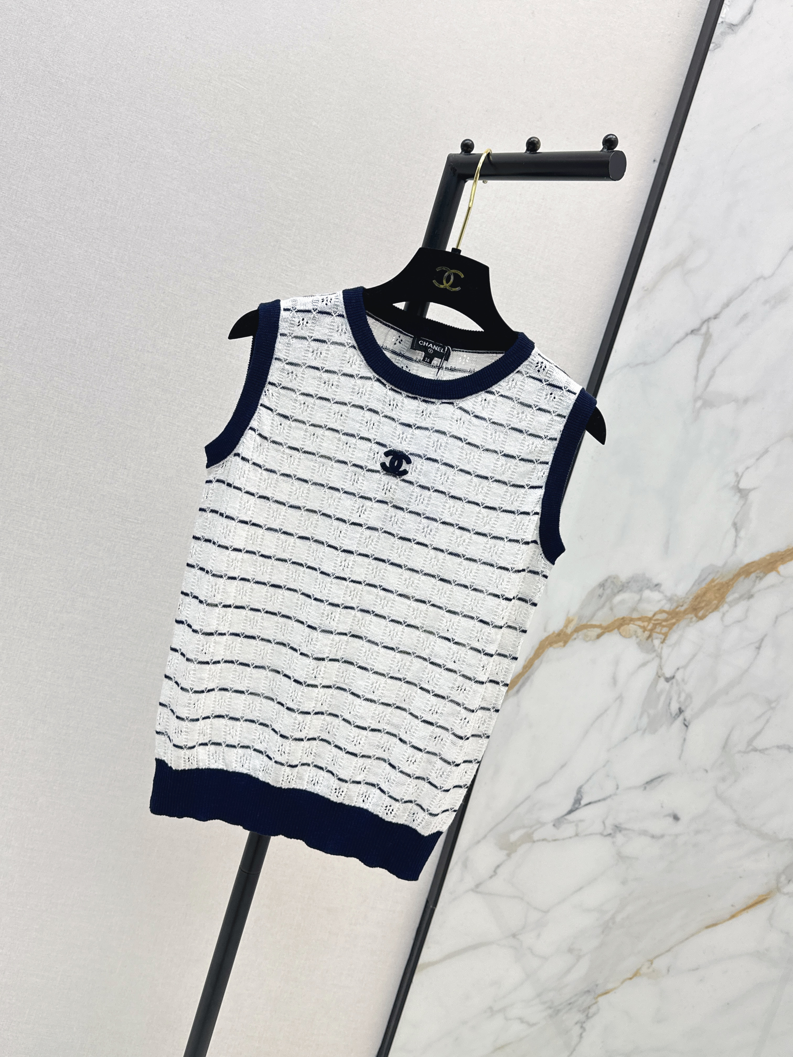 Chan New Knitted vest