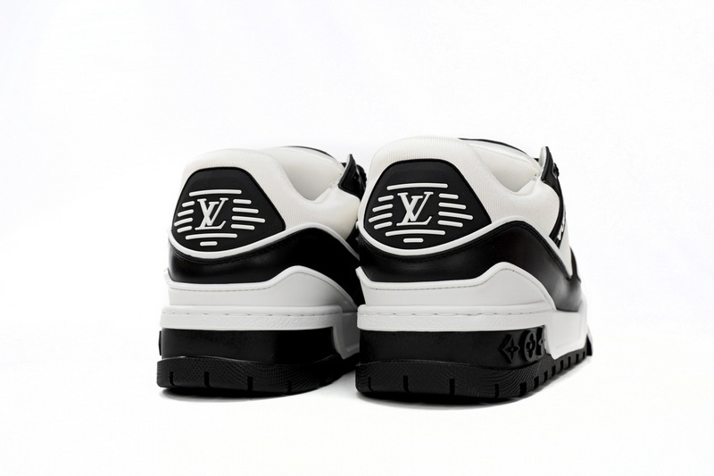 Pkkicks God Batch LOUIS VUITTON Black And White 1AB8SD