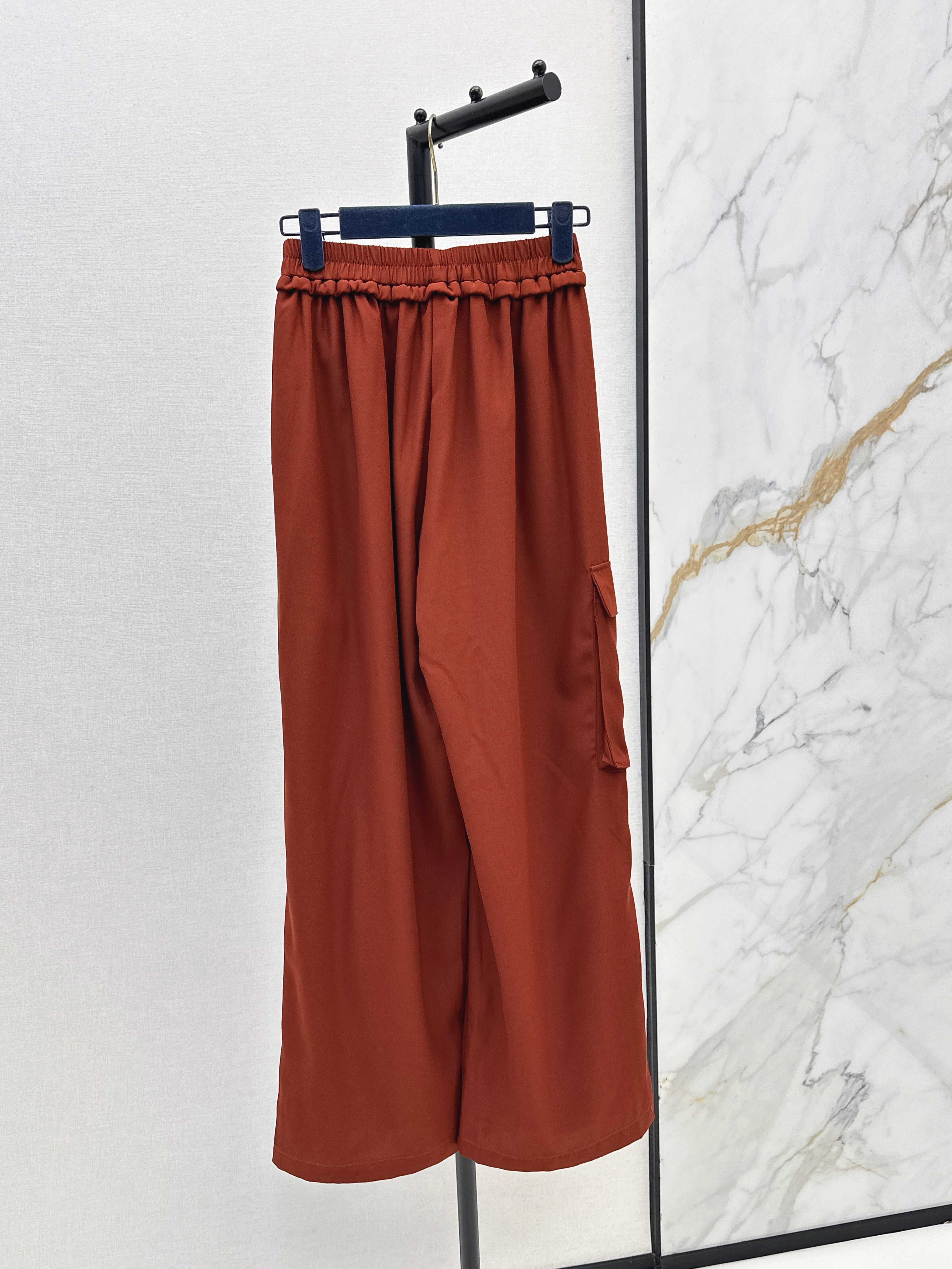 Louis New pants