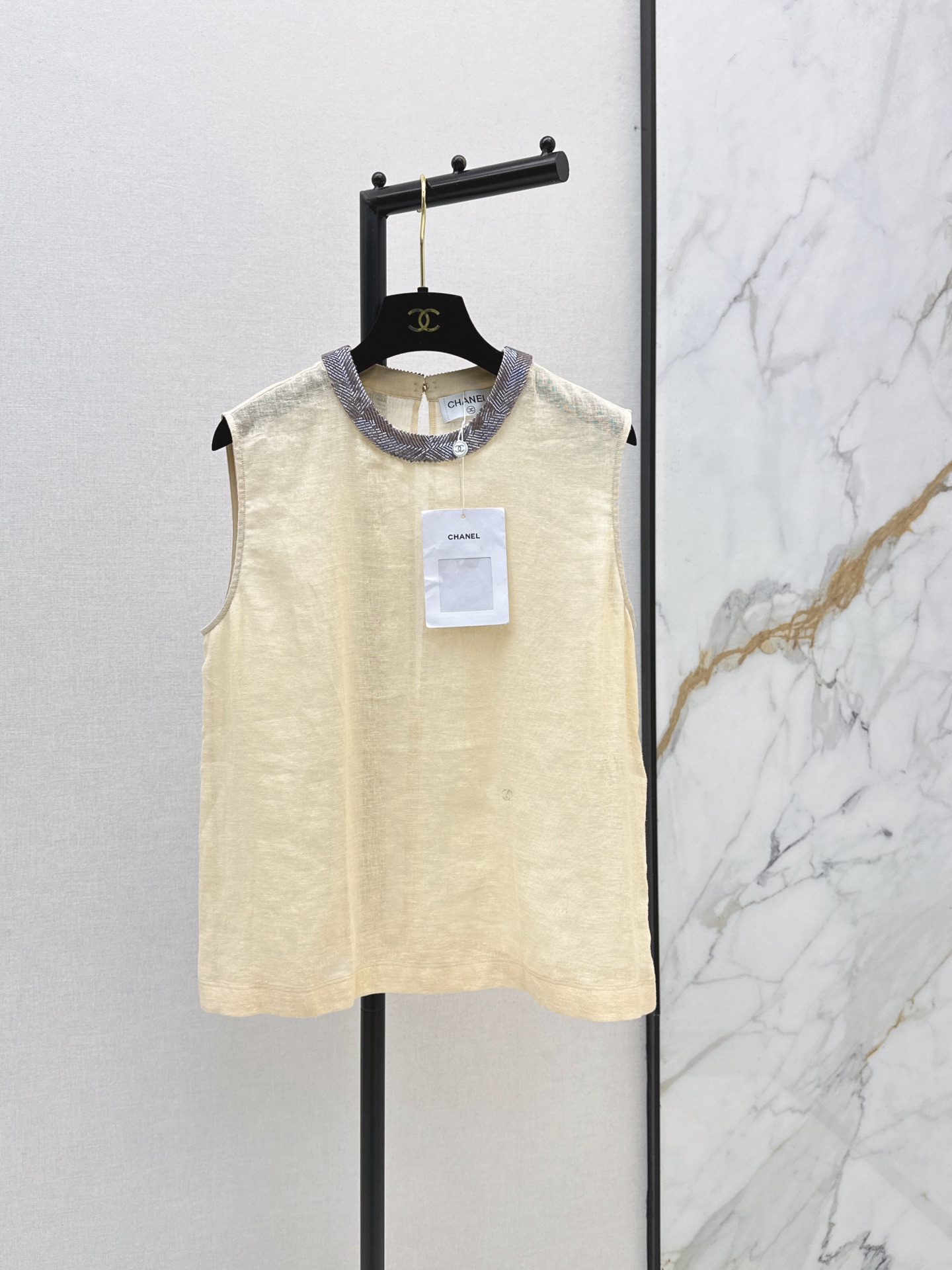 Chan New Sleeveless vest