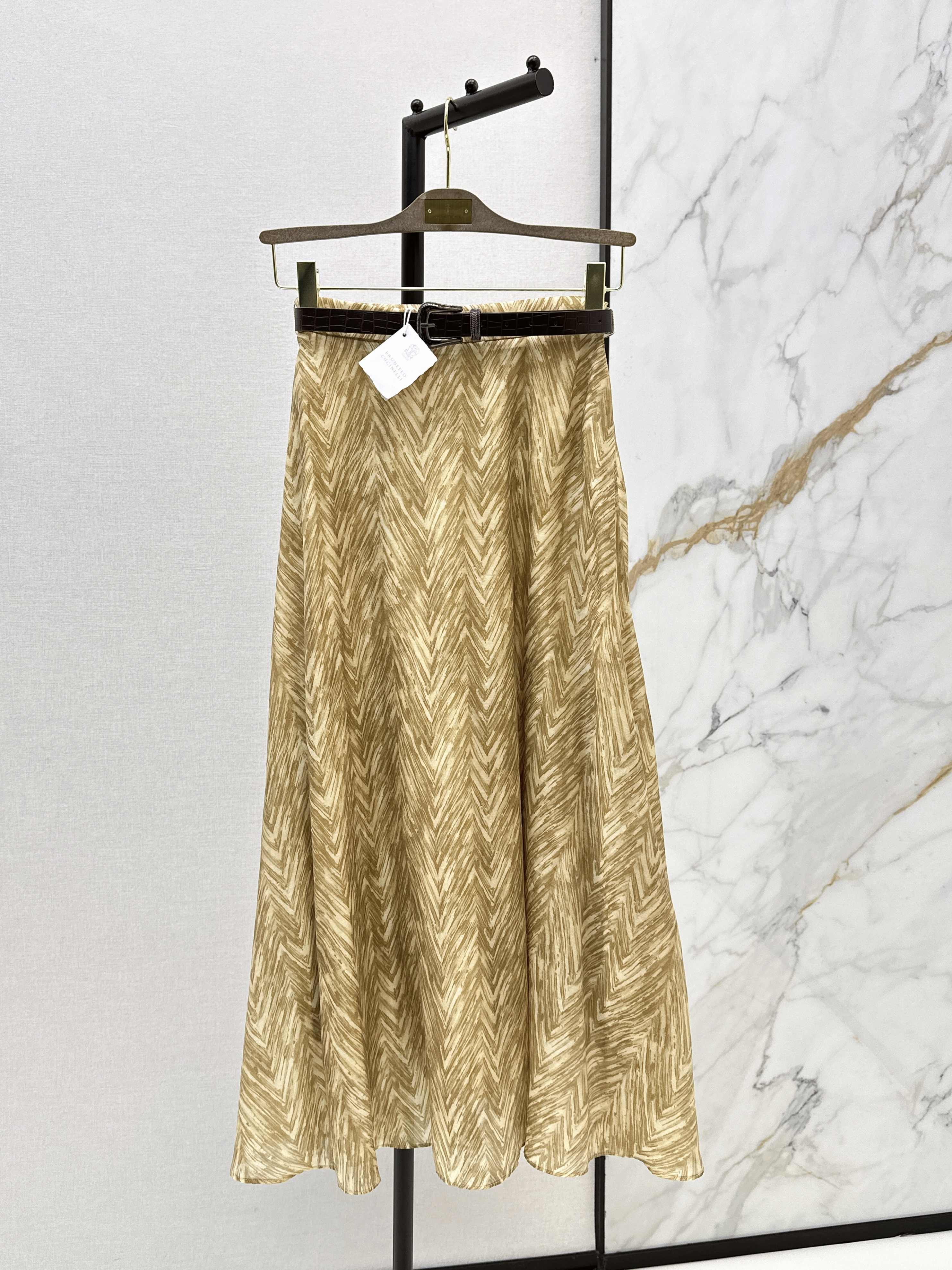 Brun New print skirt