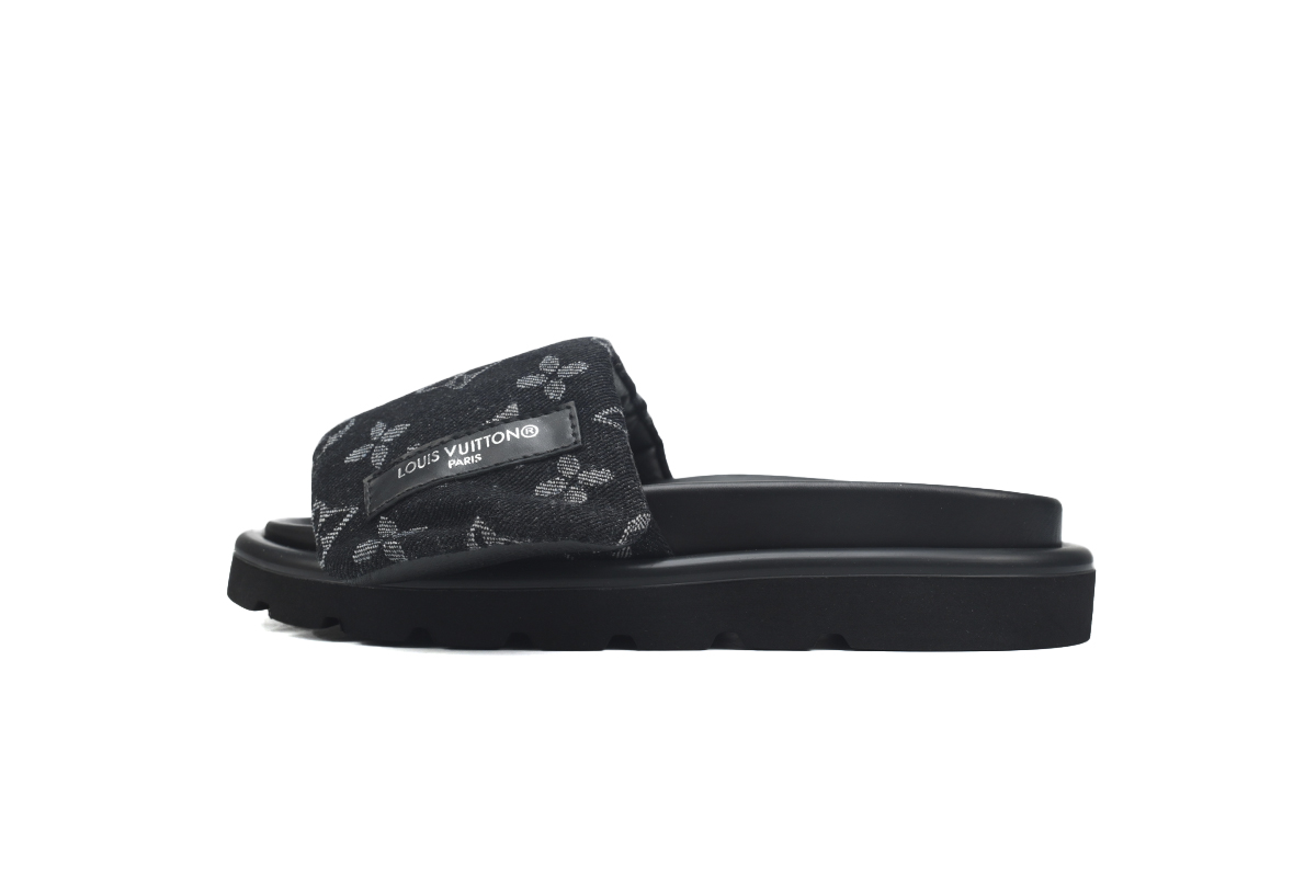 Pkkicks God Batch LOUIS VUITTON Pool Pillow Comfort Black Label Denim