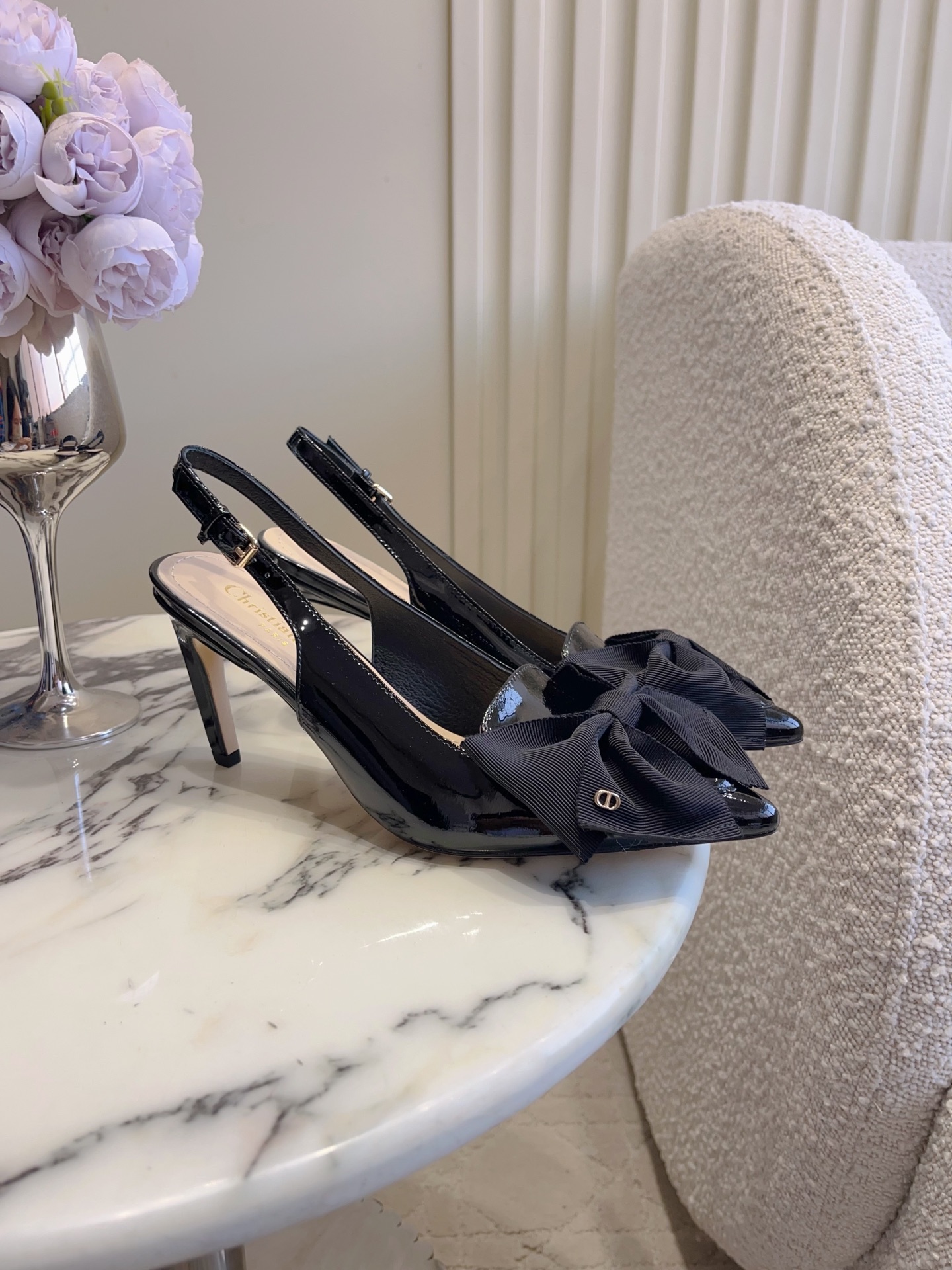 CD New Open-back high heels with a bow