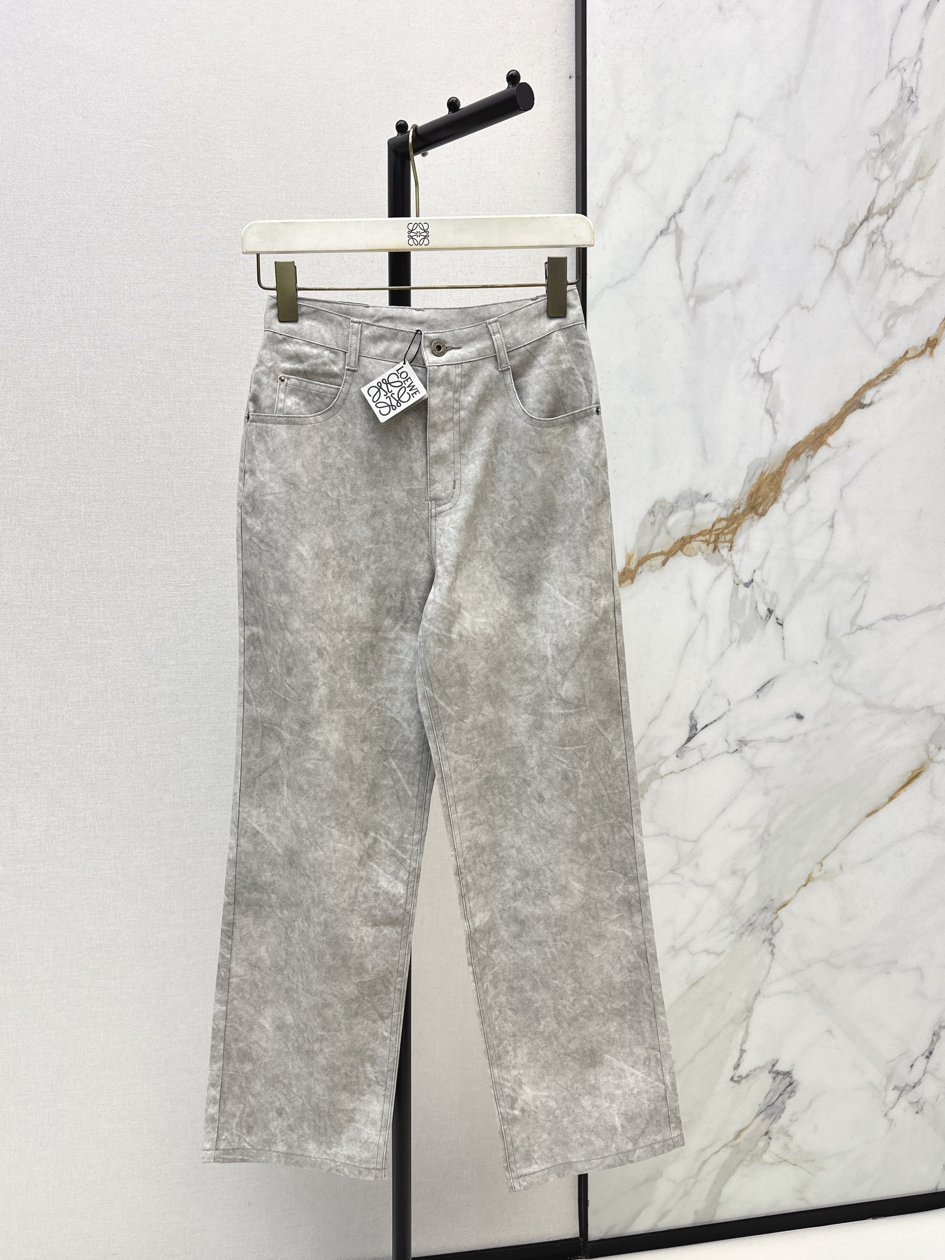 Loe New straight jeans