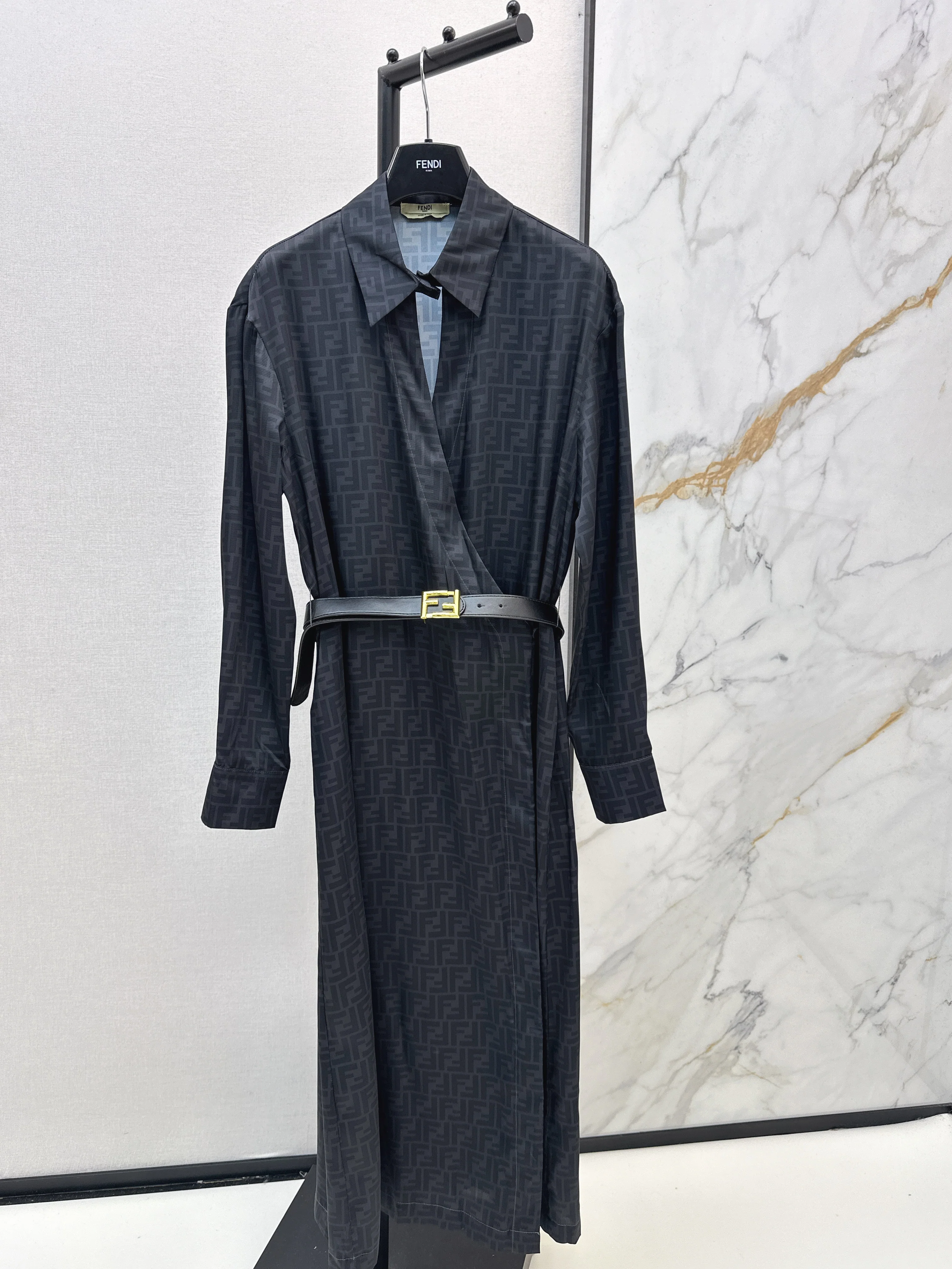 Fend NEW silk dress with belted