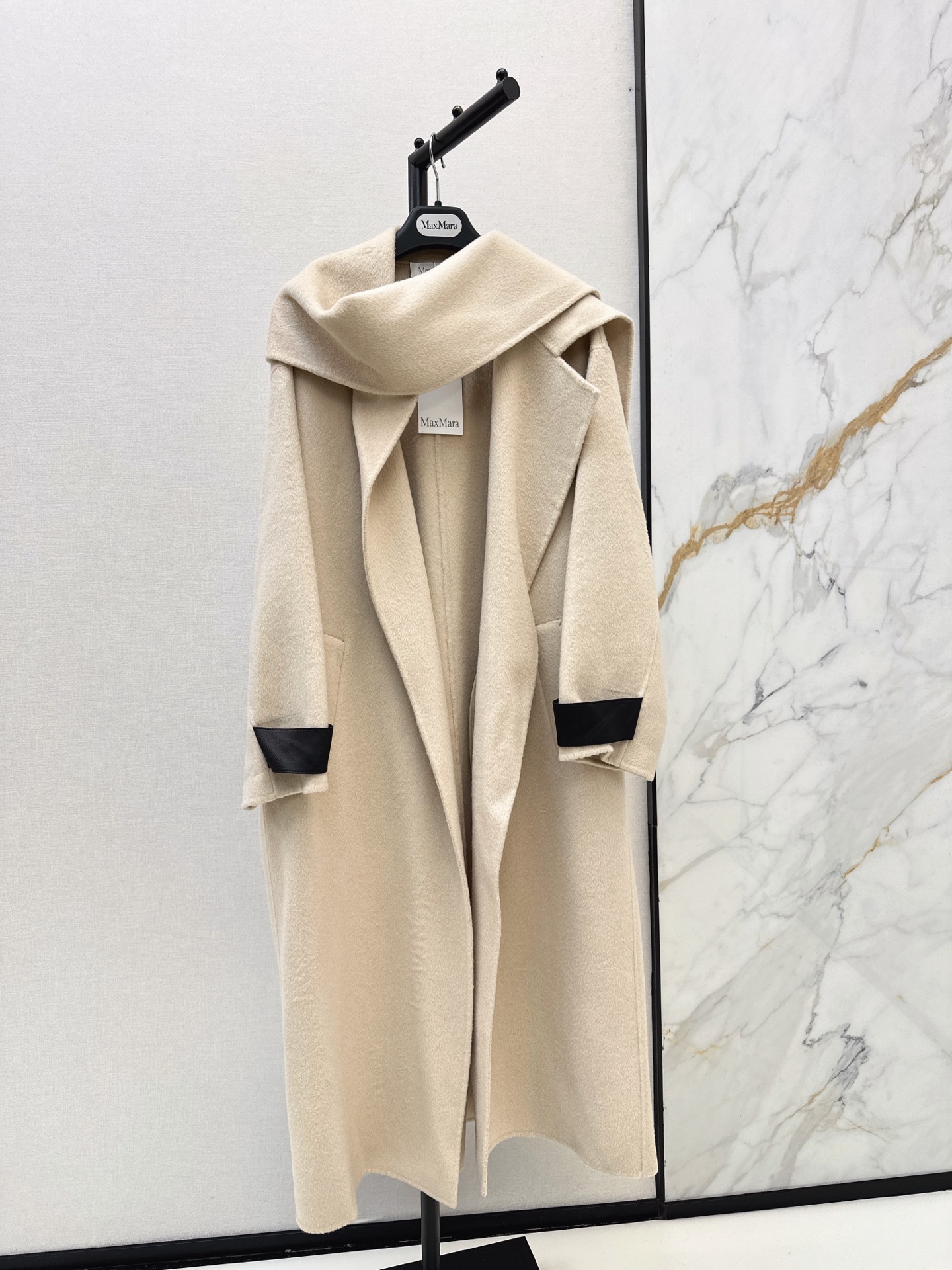 Louis New Long scarf coat