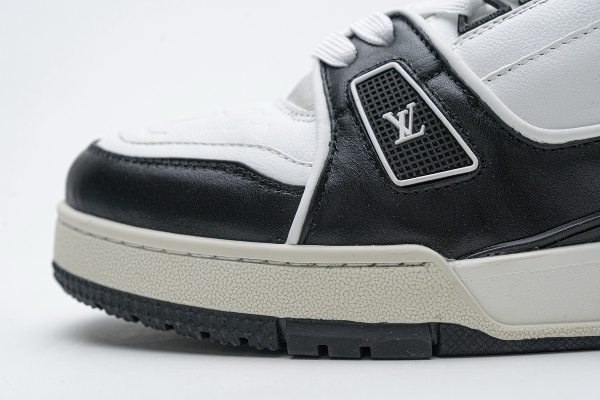 Pkkicks God Batch LOUIS VUITTON 20ss Trainer Black White