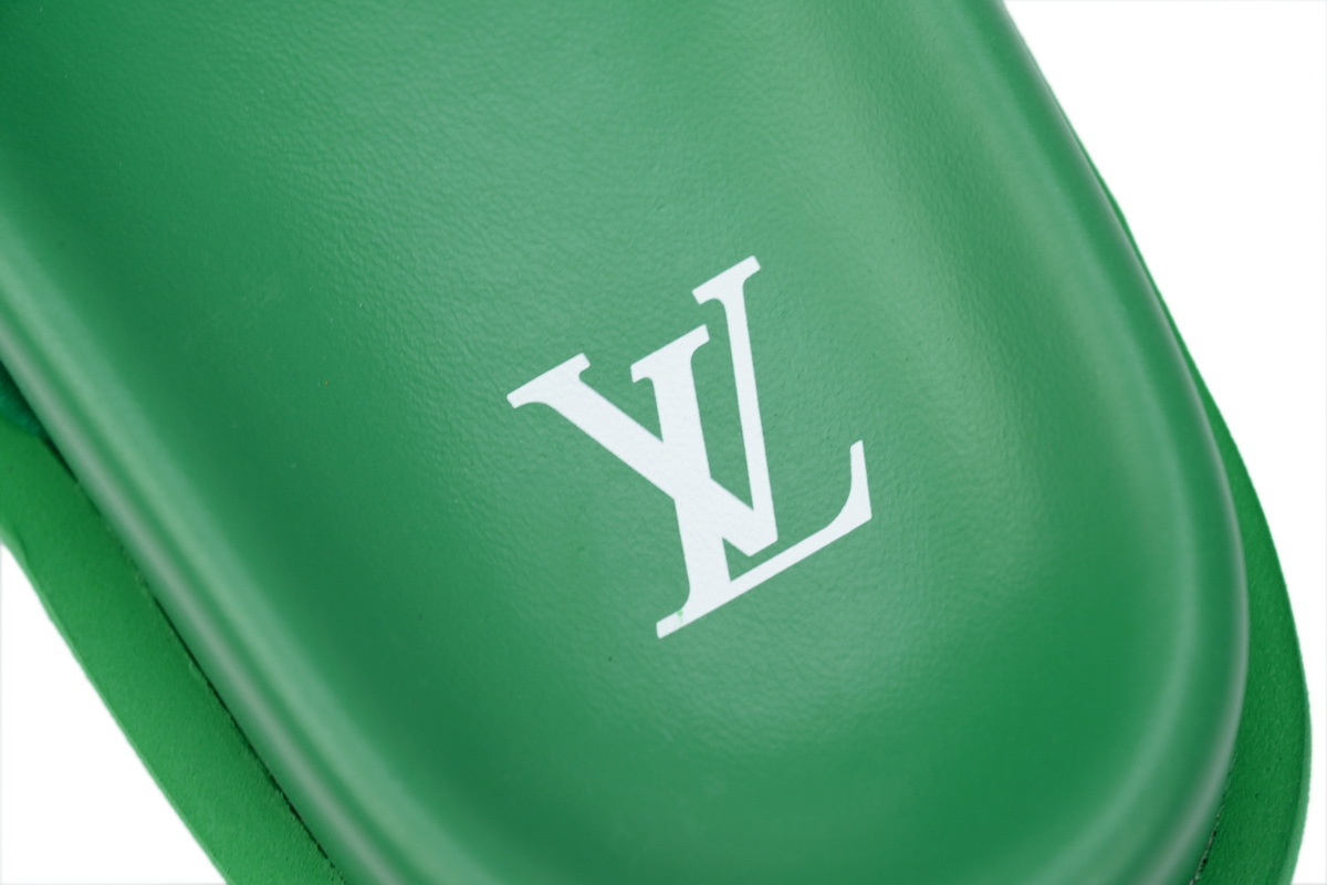 Pkkicks God Batch LOUIS VUITTON Miami