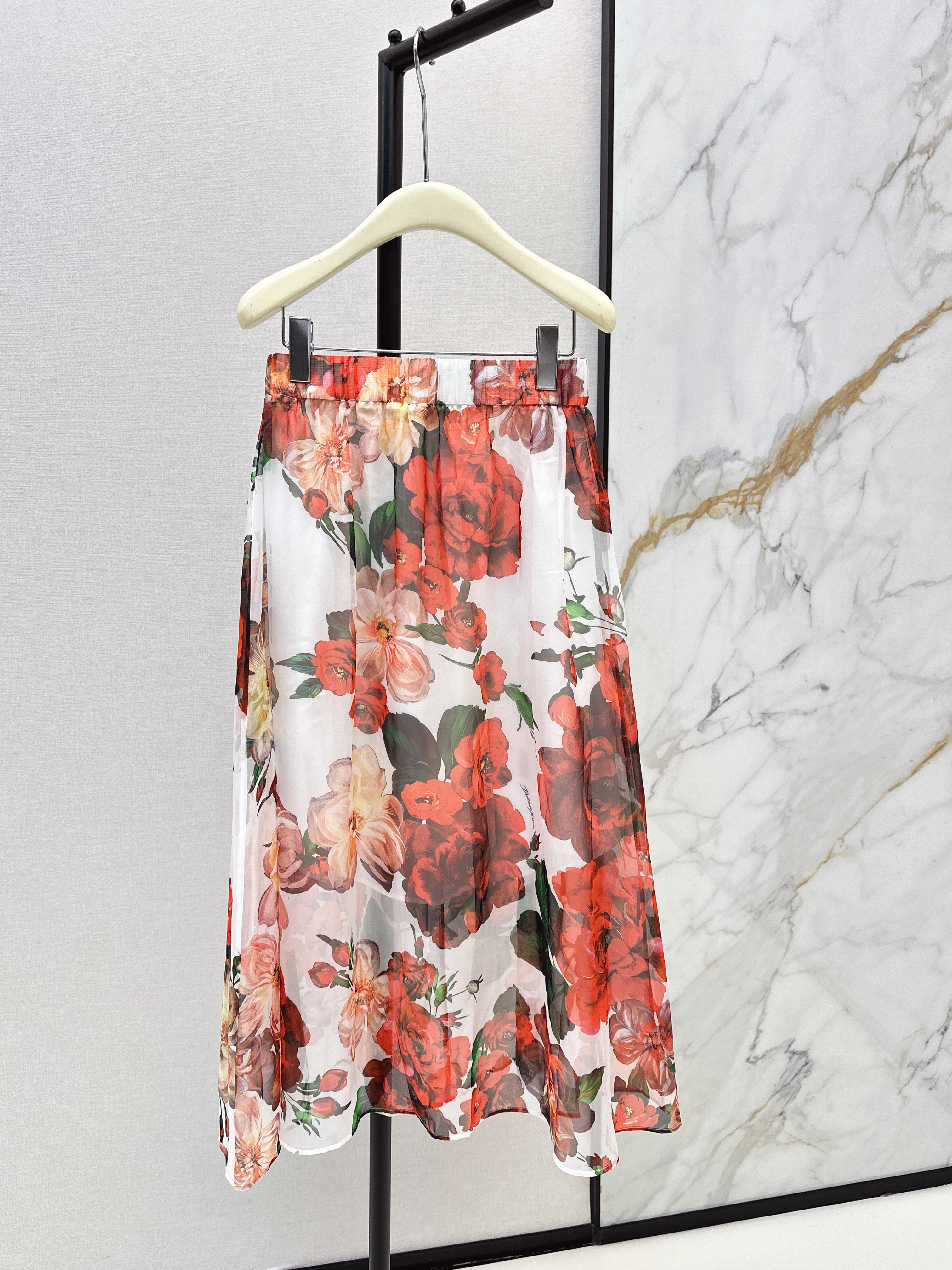 Dolc New Floral print skirt
