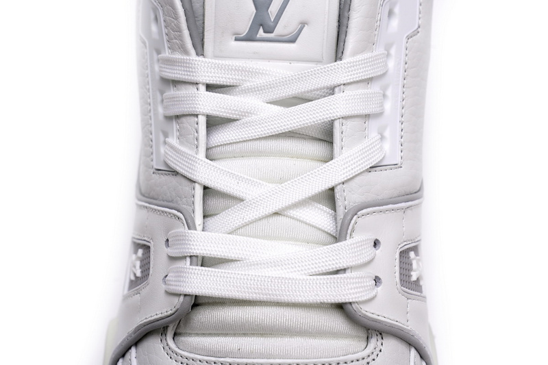 Pkkicks God Batch LOUIS VUITTON Trainer White Litchi Pattern FD0221