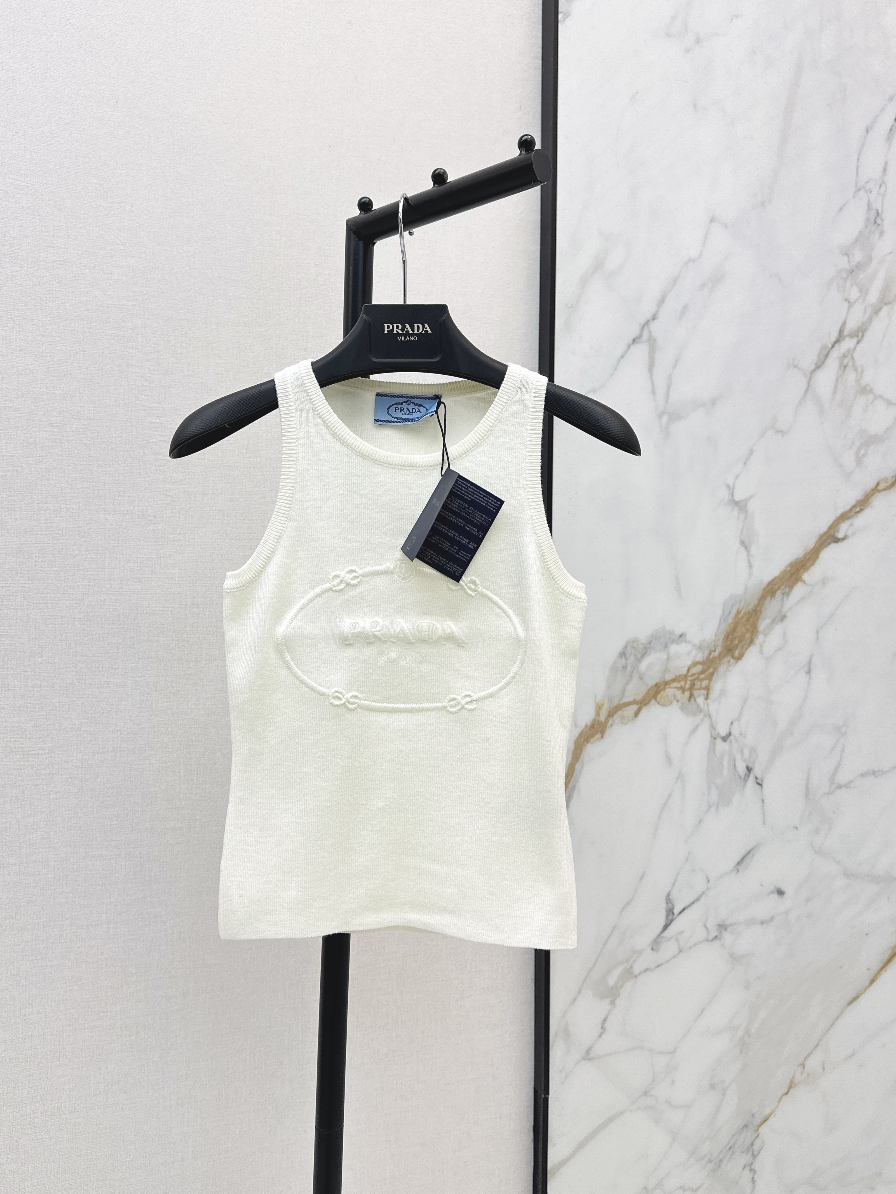 Pra New embroidered knitted vest