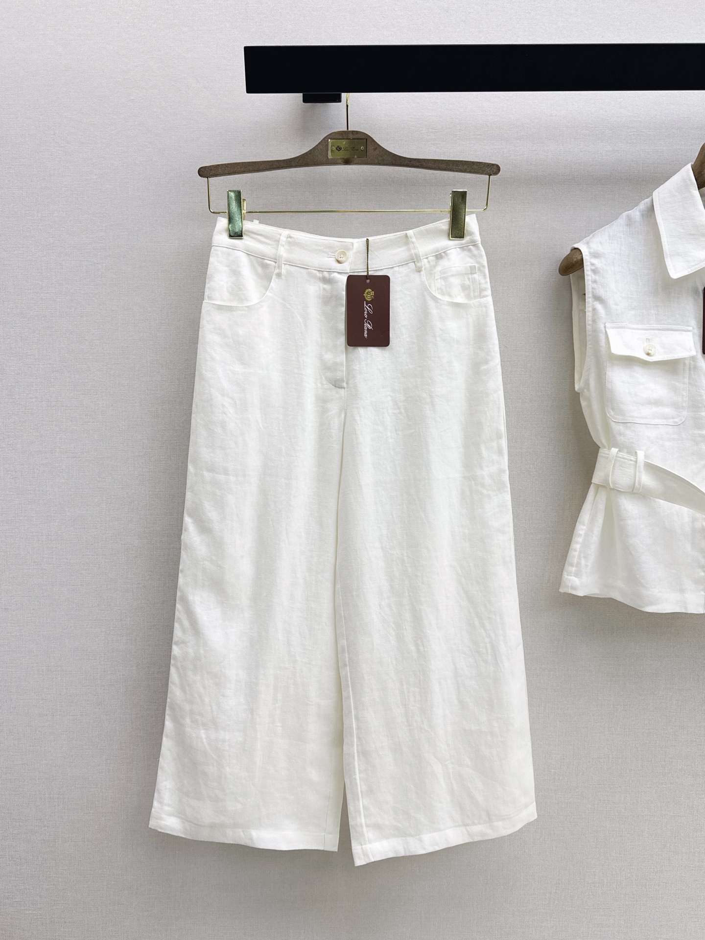 Loro New Seven-point straight-leg pants