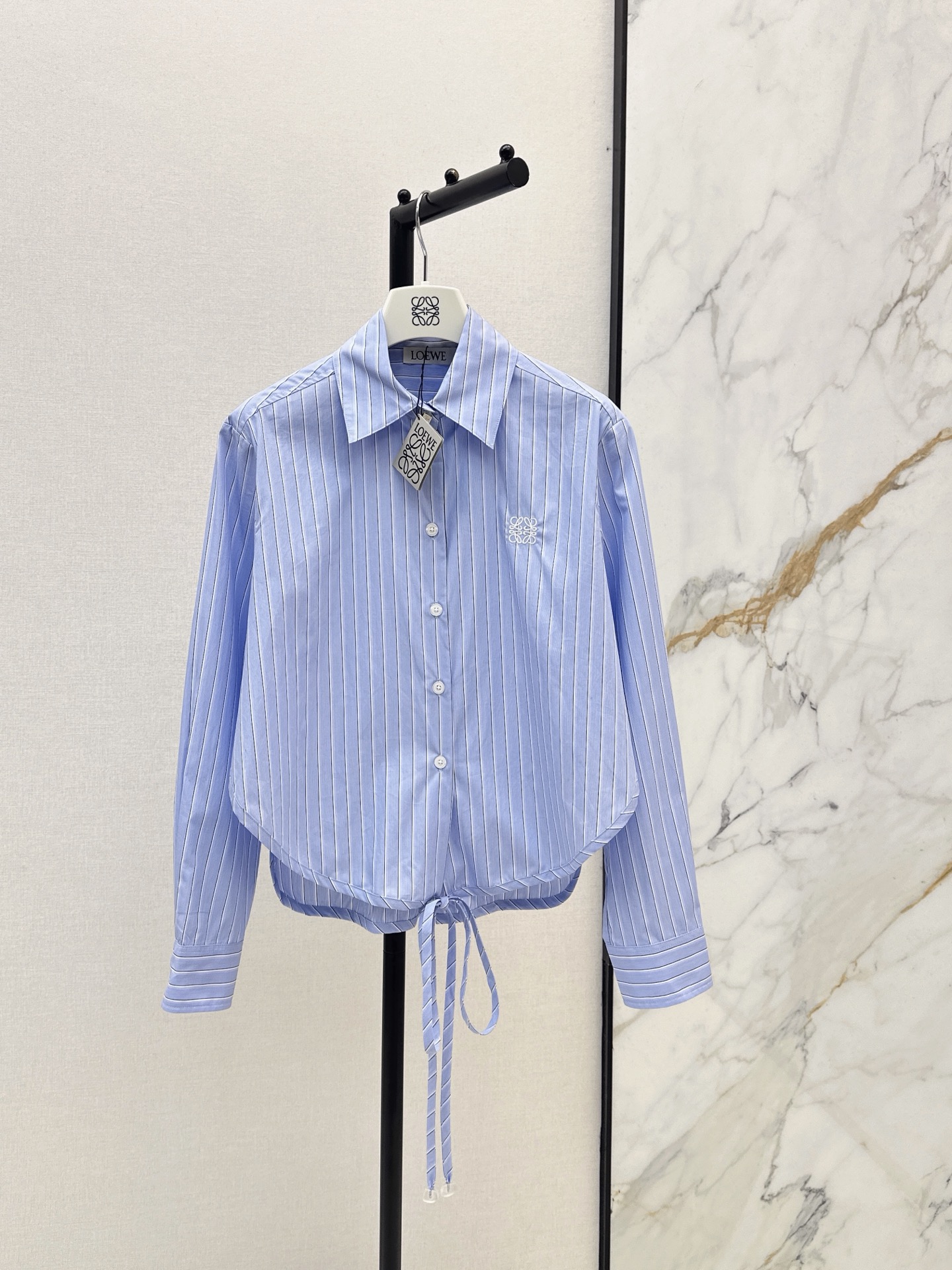 Loe New Embroidered shirt