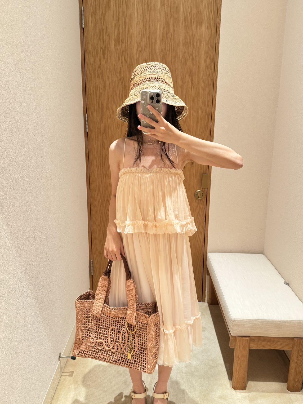 Chol New Spaghetti strap dress