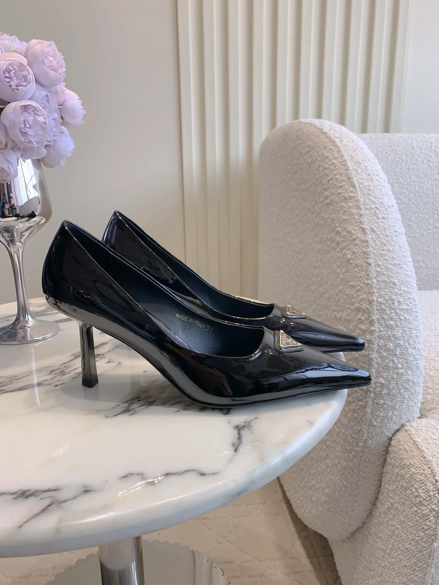 Pra New Patent leather pointed-toe shoes