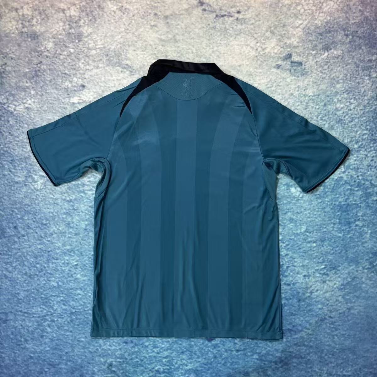 Liverpool 08-09 Classic Retro Commemoration