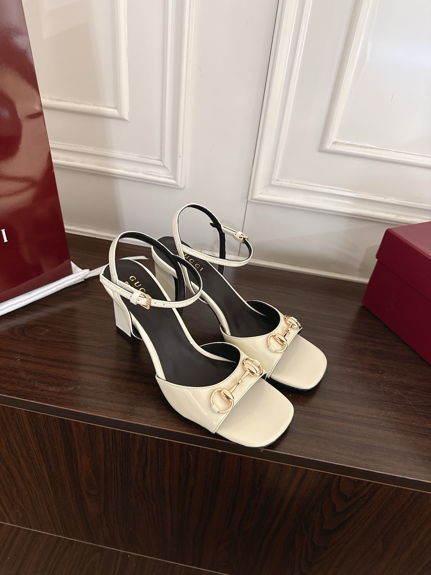Guc NEW Crystal mesh series high-heeled sandals